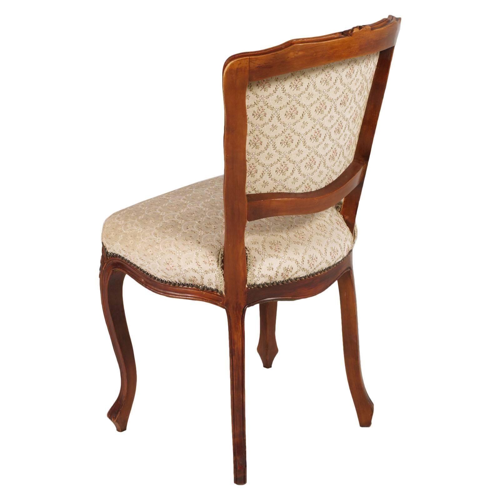 Upholstery Revival Baroque Extendable Round Table with Four Chairs in Solid Carved Walnut