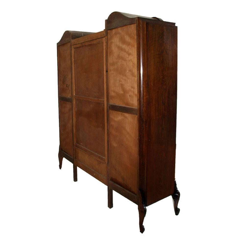 1910s Baroque Venetian Wardrobe with Mirror, Hand-Carved Walnut, Burl Walnut In Good Condition For Sale In Vigonza, Padua