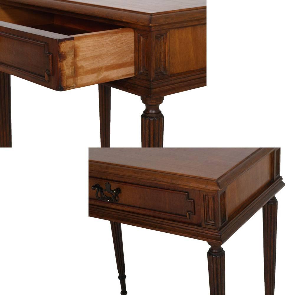 Early 20th Century Pair Nightstands Louis XVI , Walnut restored & wax polished In Good Condition For Sale In Vigonza, Padua
