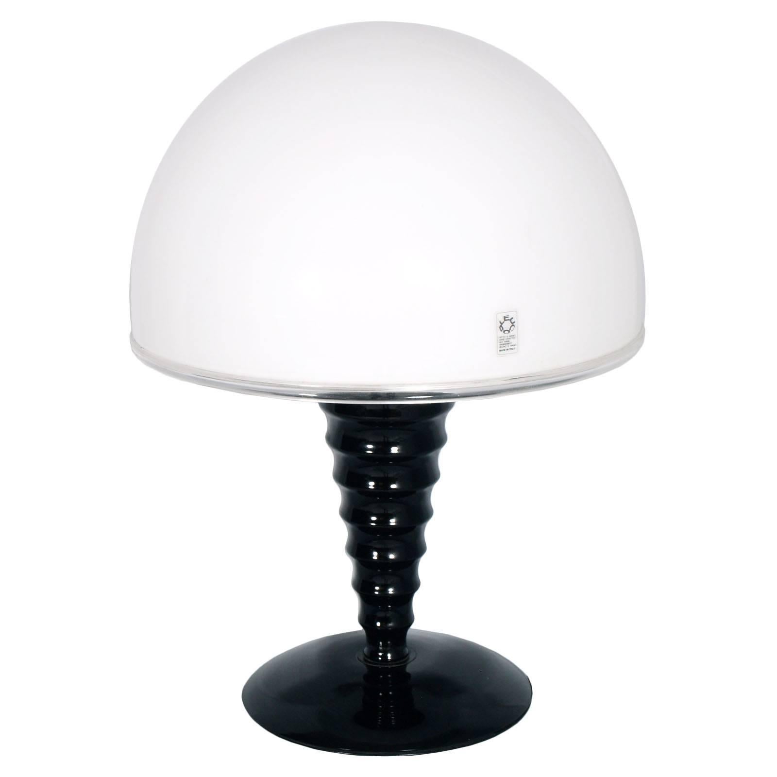 Mid-Century Modern Mushroom Table Lamp by Leucos Murano Glass White and Black For Sale