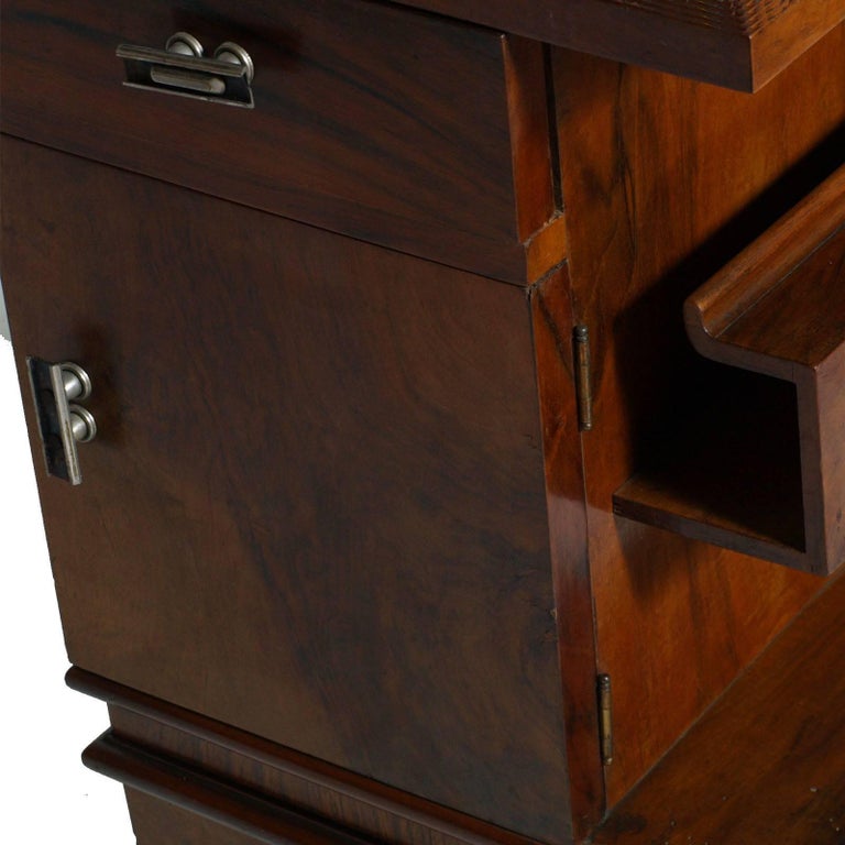 Mid-20th Century Art Deco Cabinet Nightstand in Walnut, Burl Walnut Osvaldo Borsani Attributed For Sale