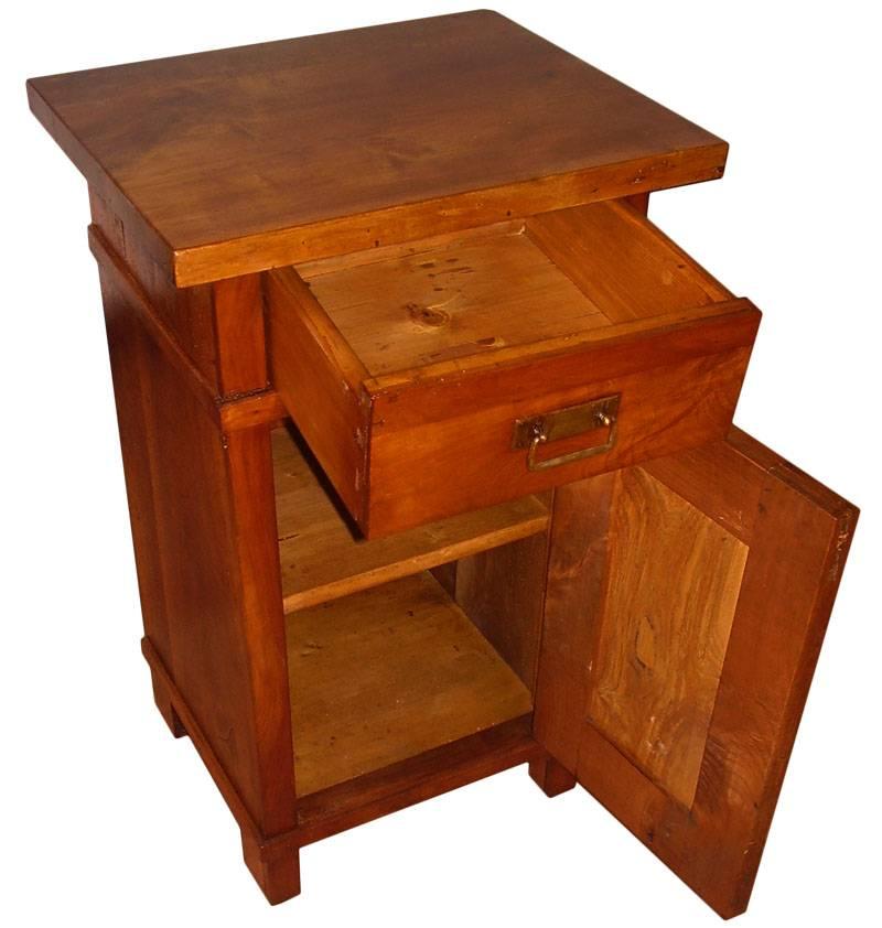 1890s country tyrolean  bedside table, nightstand, period Art Nouveau, in solid cherrywood, restored and polished to wax
Measures cm: H 75, W 45, D 36.