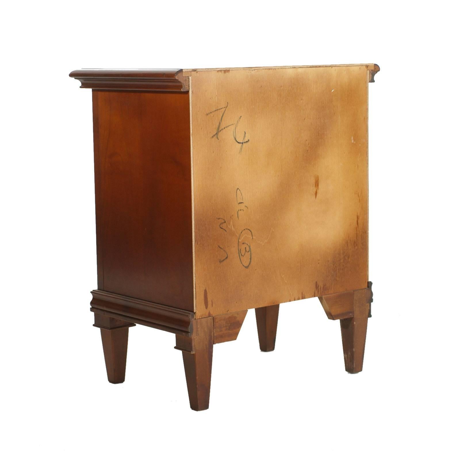 Mid-20th Century Directoire Nightstand in Walnut, Restored and Polished to Wax In Good Condition For Sale In Vigonza, Padua