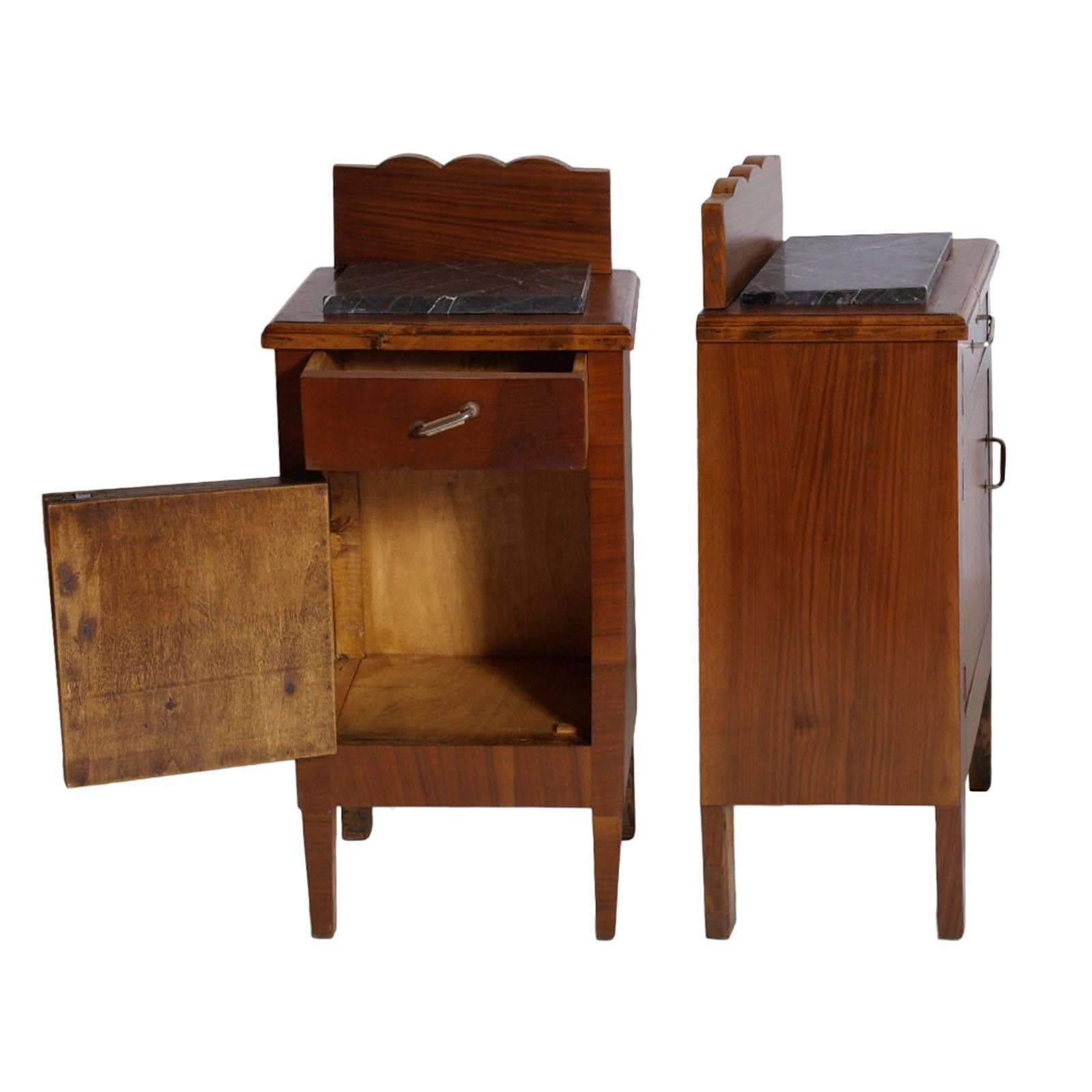 Early 20th century Art Nouveau Italian nightstands in solid walnut, with top in dark gray marble. Restored and polished to wax

Measure cm: H 78+15 x W 42 x D 32.