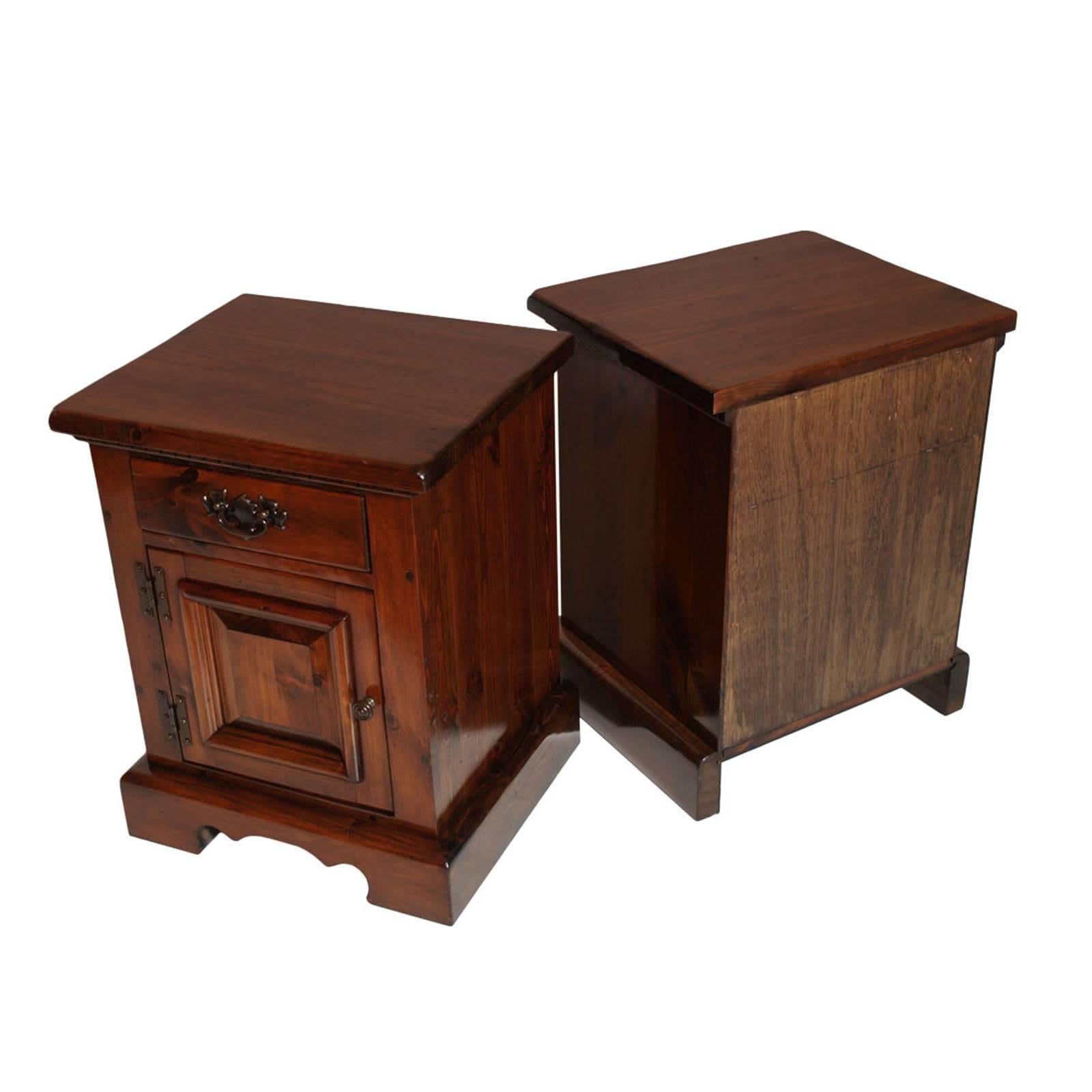 Midcentury Massive Tuscany renaissance nightstands in solid pine , wax polished, by Bonciani, Cascina , Tuscany, Italy
Measure cm: H 65, W 50, D 45.

About Bonciani
The Bonciani firm, important and famous furniture maker, was born on the initiative
