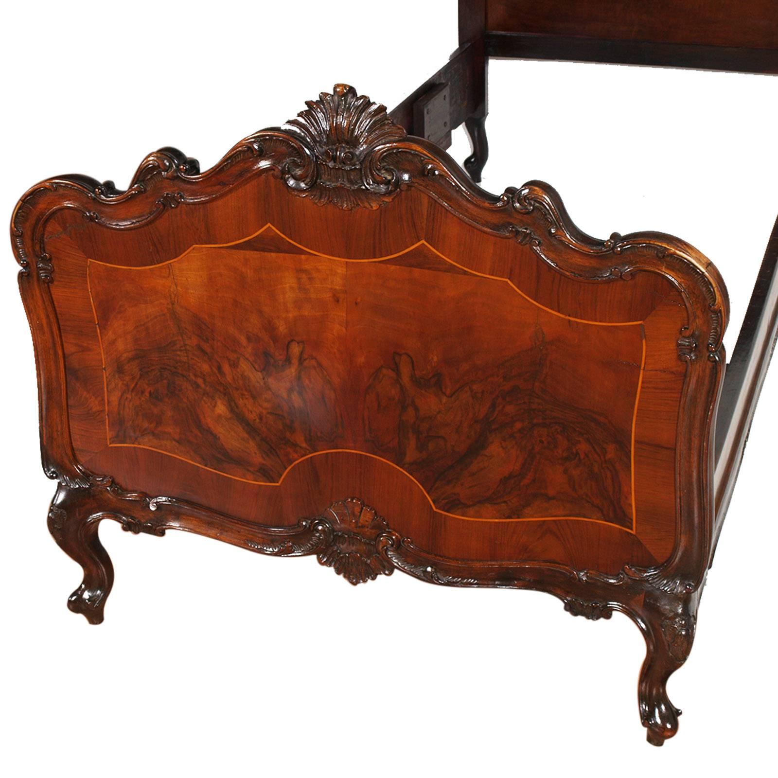 1920s Venetian Baroque Beds Hand-Carved Walnut, burl , by Testolini & Salviati In Good Condition For Sale In Vigonza, Padua