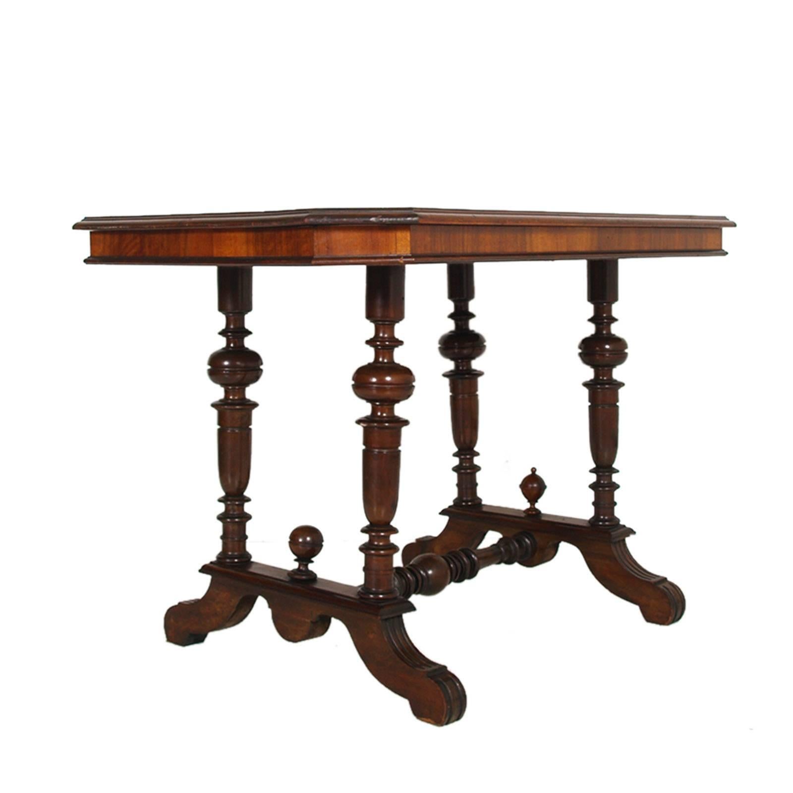 Mid-19th century neoclassic coffee centre table walnut, burl walnut, polished to wax
Measure cm: H 75, W 116, D 72.