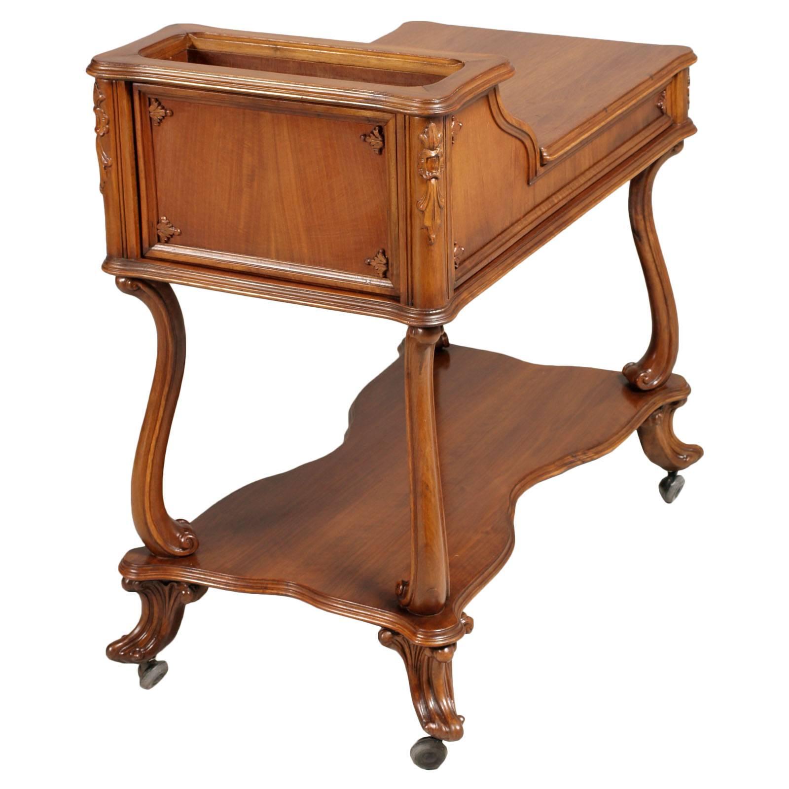 1930s Venetian Baroque Bar Cart, Carved Walnut, Fratelli Testolini attibuted In Good Condition For Sale In Vigonza, Padua