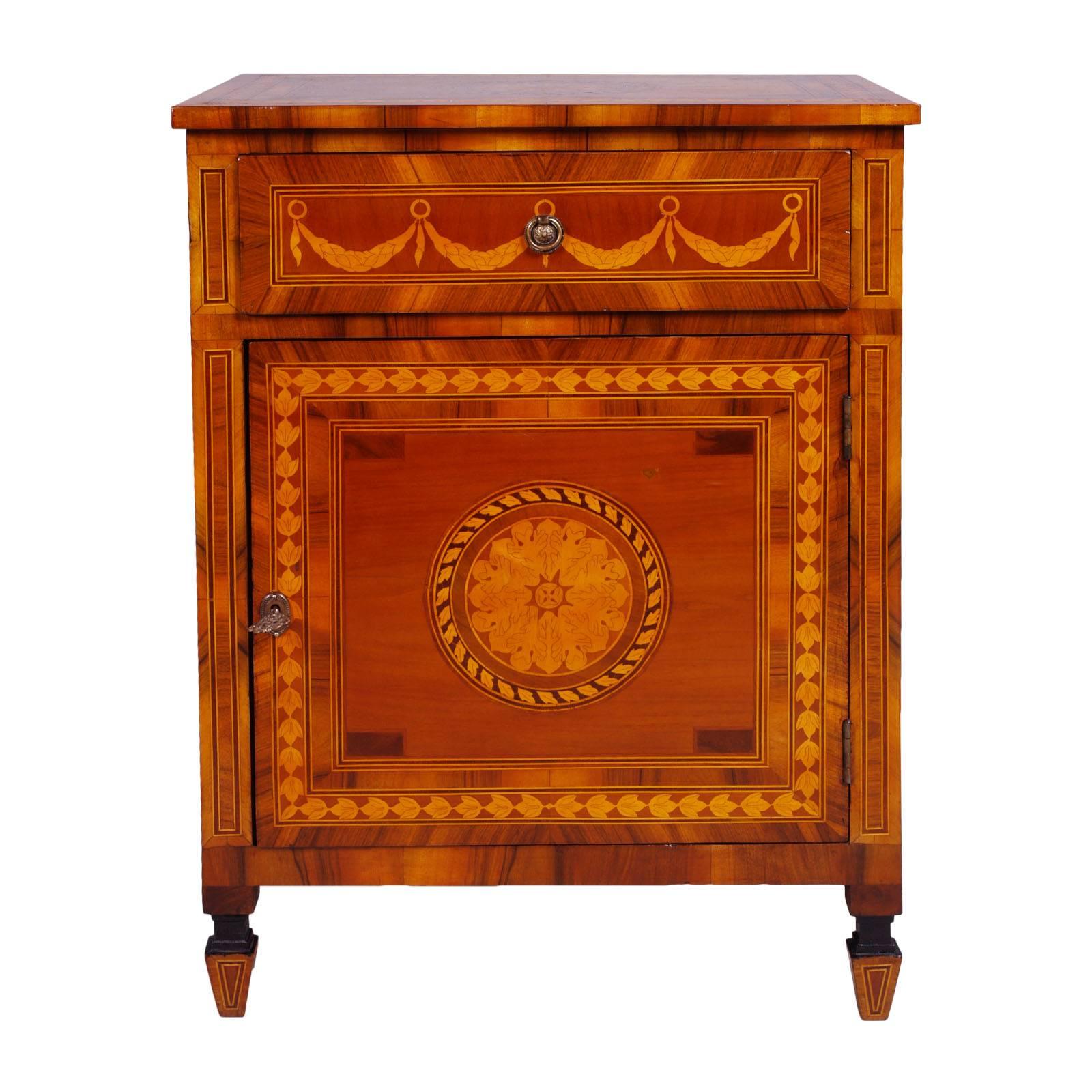 Italian 19th Century Neoclassic Lombard Bedside Tables Maggiolini Style Polished to Wax