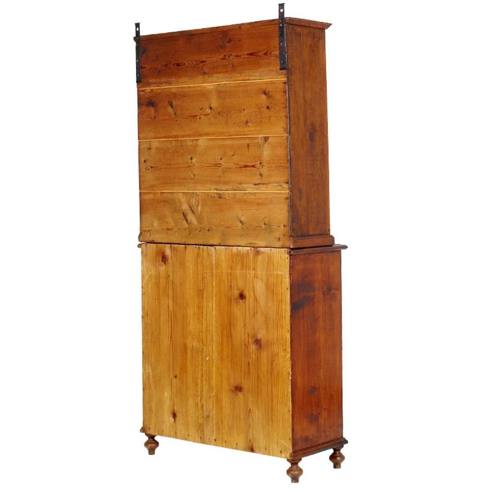 19th Century Country Sideboard Display Cabinet Solid Pine Restored Wax Polished In Good Condition For Sale In Vigonza, Padua