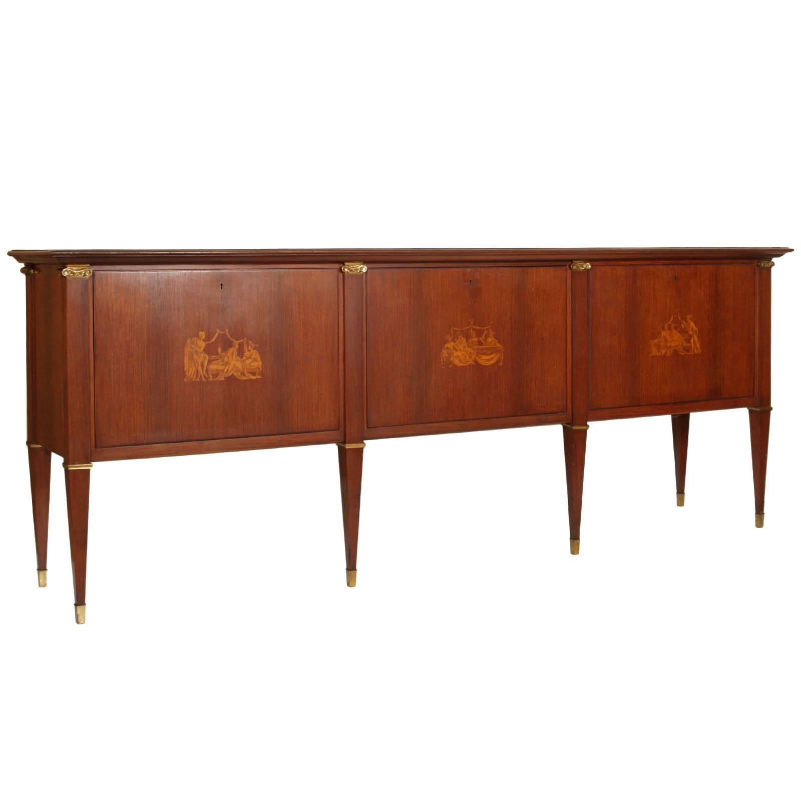 1940s Credenza Paolo Buffa attributed, in Walnut, Mobili Cantù with Maple Inlaid
