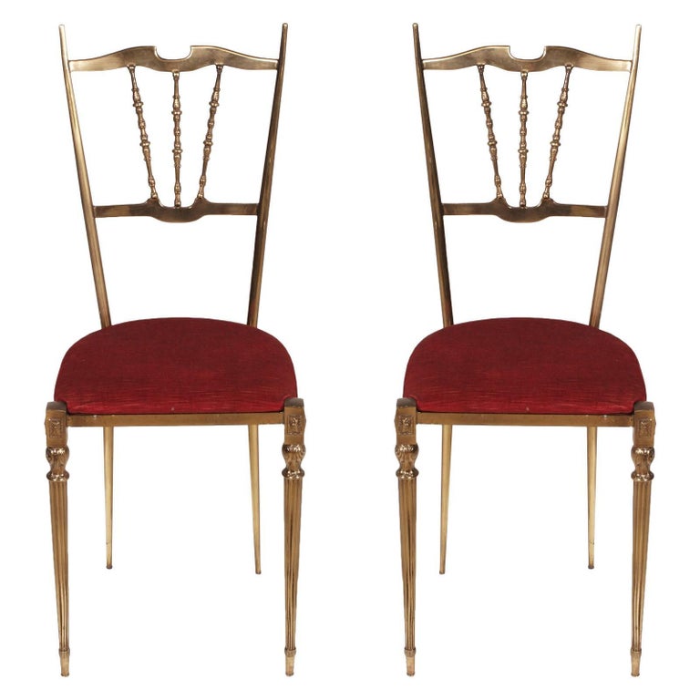 We can sell the pieces separately
Midcentury Art Nouveau brass entrance, console, mirror, chairs, Gio Ponti style
Structural parts in burnished brass, circa 1930.
Seat of the two chairs in original red brown velvet in good condition
Top of the
