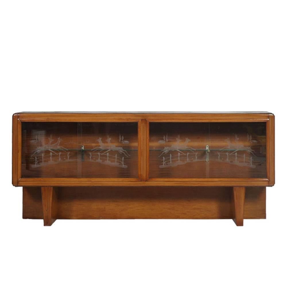 1940 Art Deco Italian Sideboard & Display Cabinet Gio Ponti Manner Blond Walnut In Good Condition For Sale In Vigonza, Padua