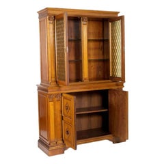 Early 2oth Century Italian Credenza Bookcase Renaissance Style in Blond Walnut