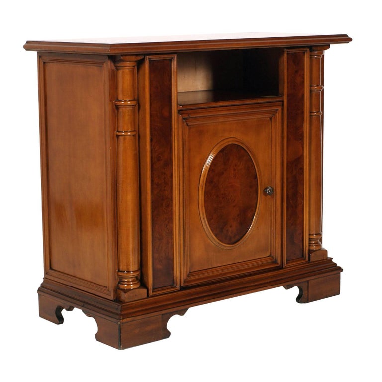 Mid-Century Modern Italian TV cabinet in Walnut and Walnut ... (768 x 768 Pixel)