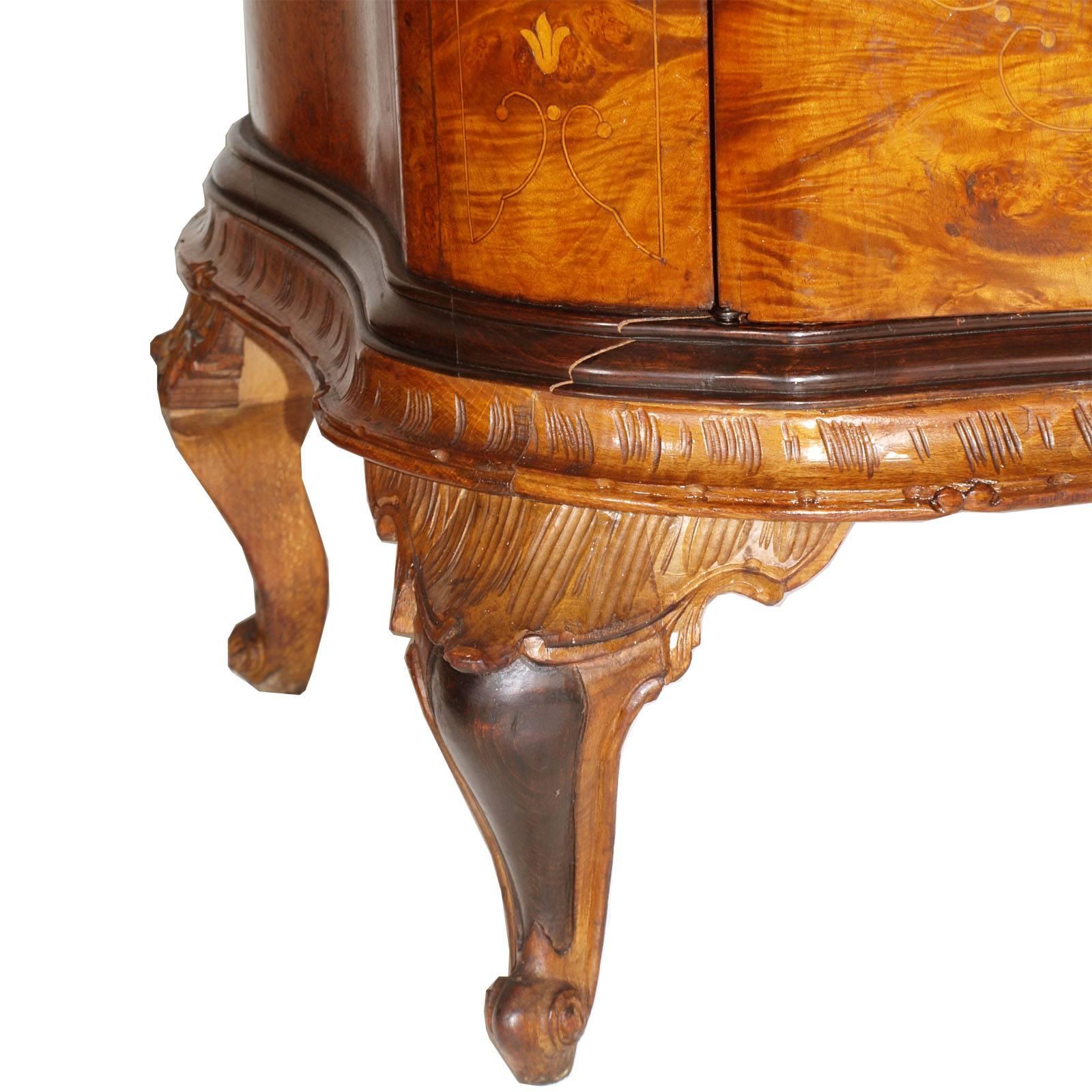 venetian sideboard