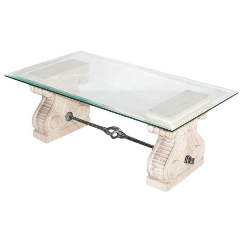 1960s coffee table, neoclassical Nanto stone columns, Vicenza white stone or famous Palladio stone, wrought iron central crosspiece and beveled polished edge, bevelled thick crystal top.

Measures cm: H 42 x W 110 x D 60.