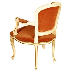 Venetian Louis XV Style Ivory Lacquered and Gilt Armchair, Italy, 20th Century