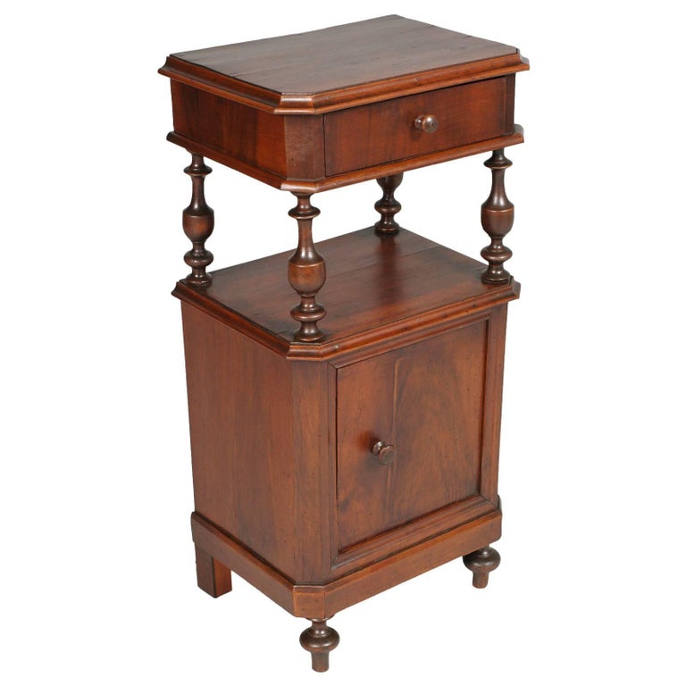 All original 19th Century Italian Nightstand in massive Walnut , wax