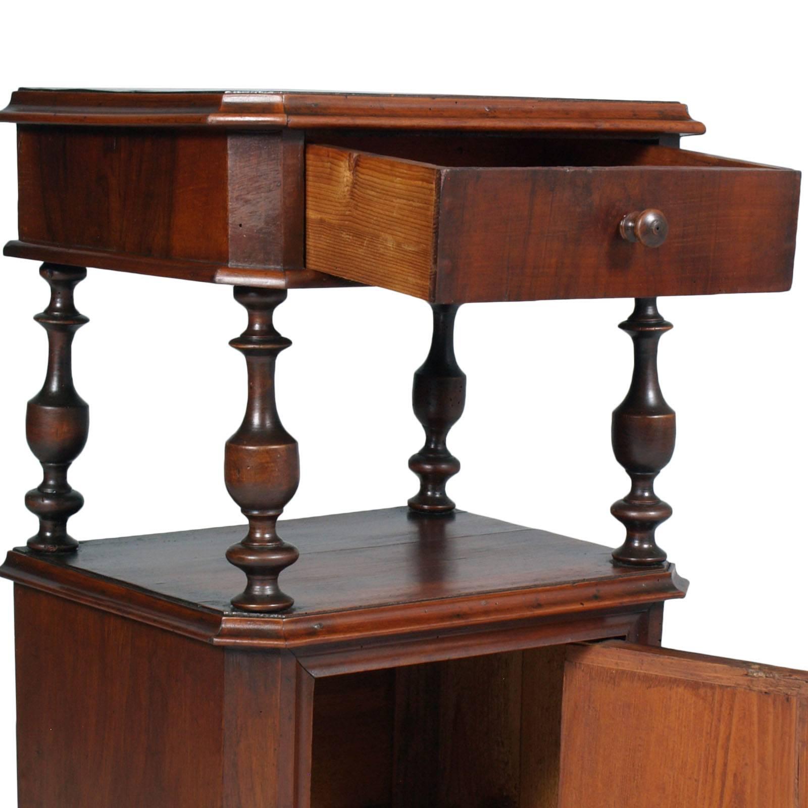 Louis Philippe All original 19th Century Italian Nightstand in massive Walnut , wax polished For Sale