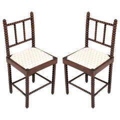 18th Century Pair of Turned Chairs Renaissance Florentine in Walnut Wax Polished