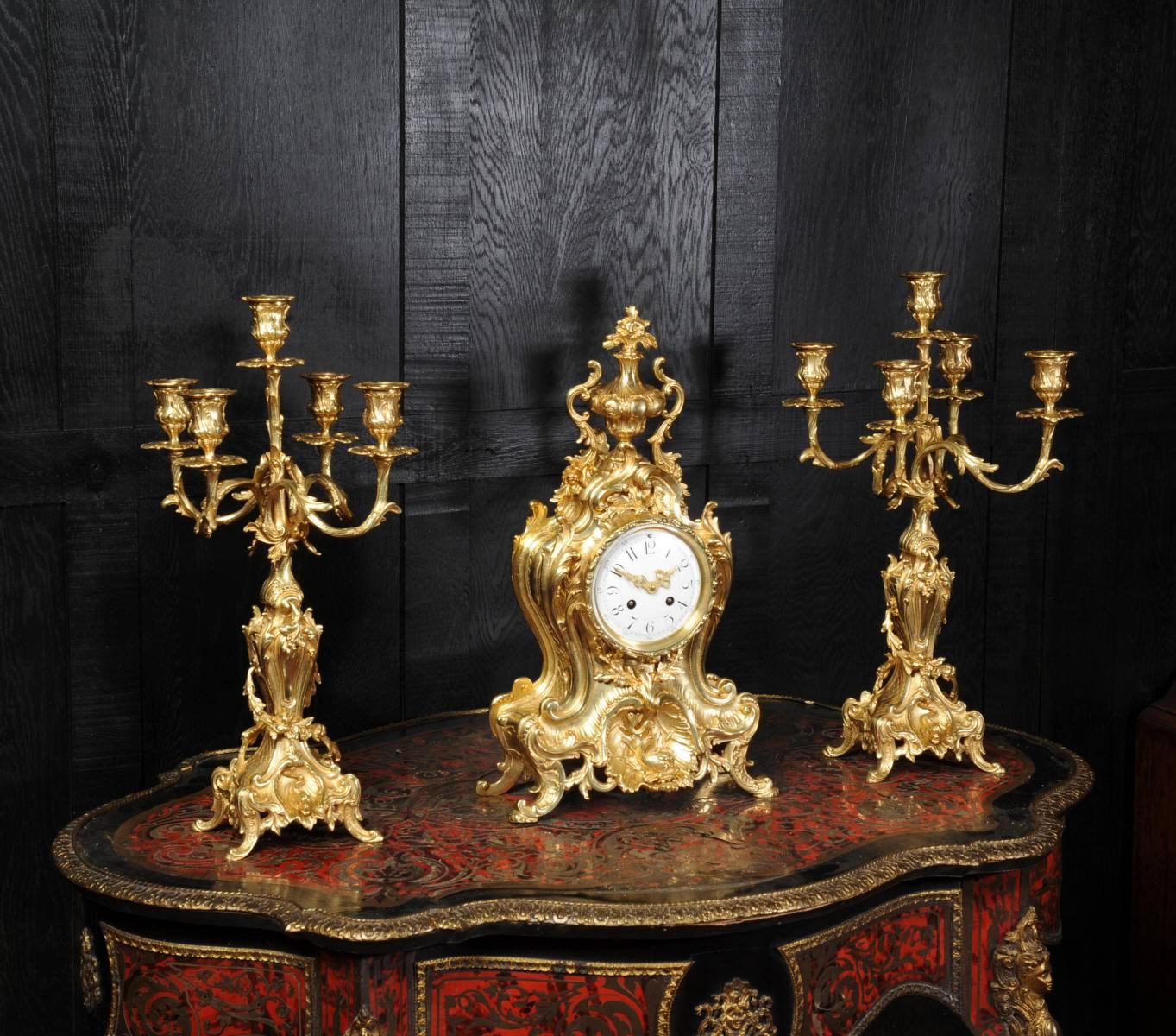 Antique French Gilt Bronze Rococo Clock Set, Dolphins In Good Condition In Belper, Derbyshire