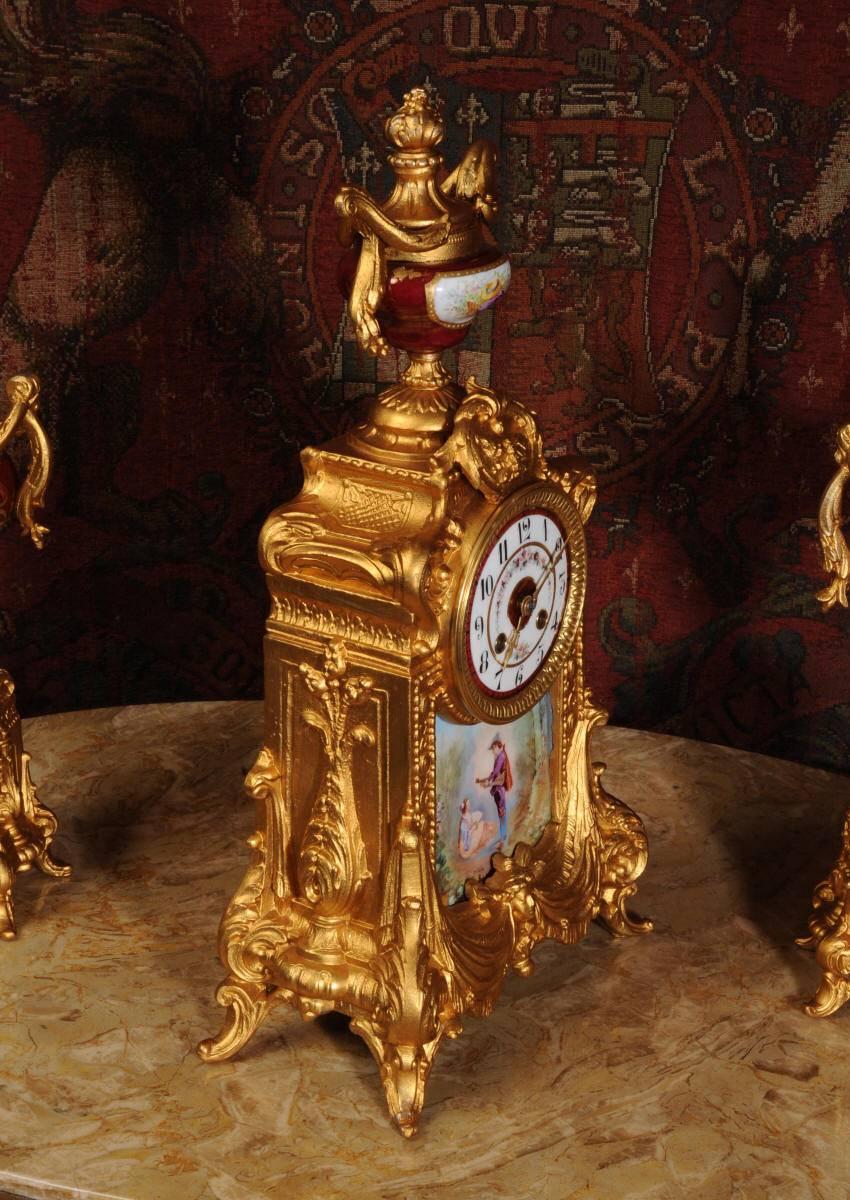 Sèvres Porcelain and Gilt Metal Clock Set 3