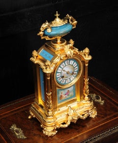 Ormolu and Sèvres Porcelain Boudoir Clock by Le Roy Et Fils, Paris