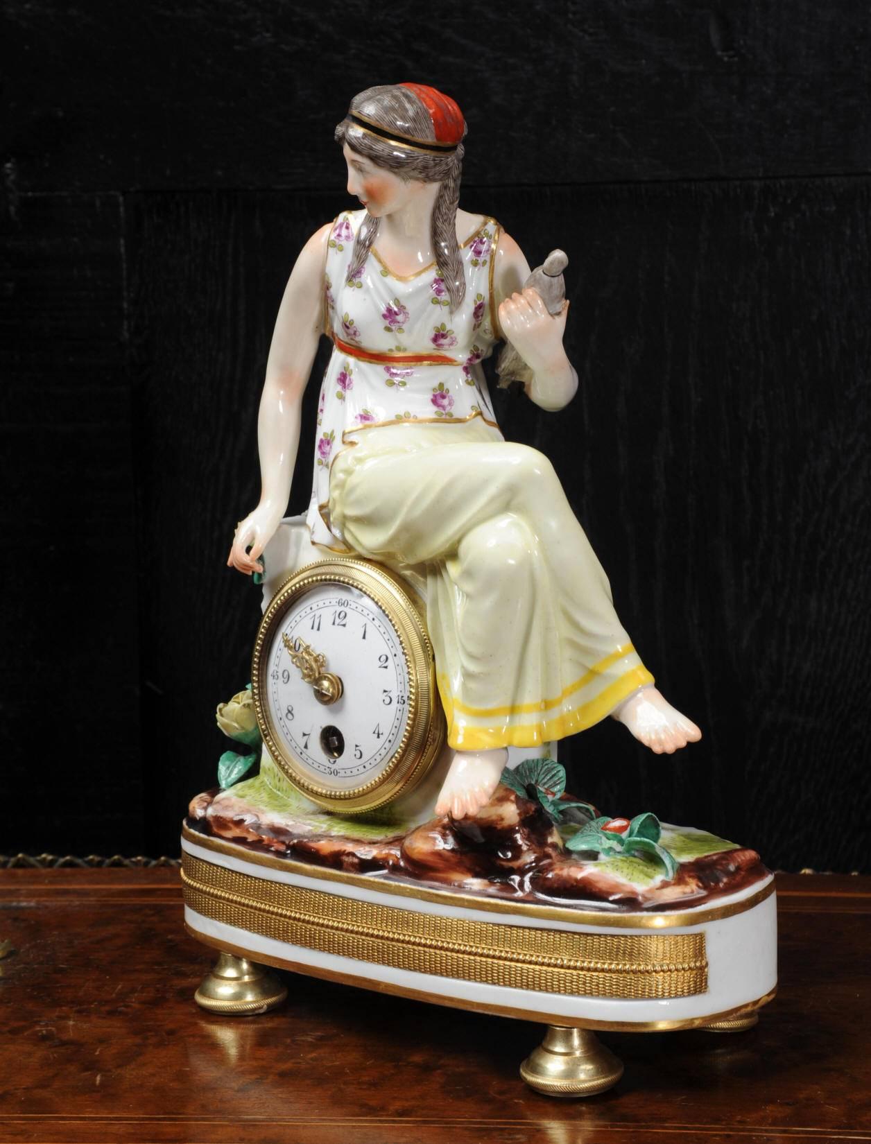 Seltene Wiener Boudoir-Uhr aus Porzellan (Louis XVI.) im Angebot