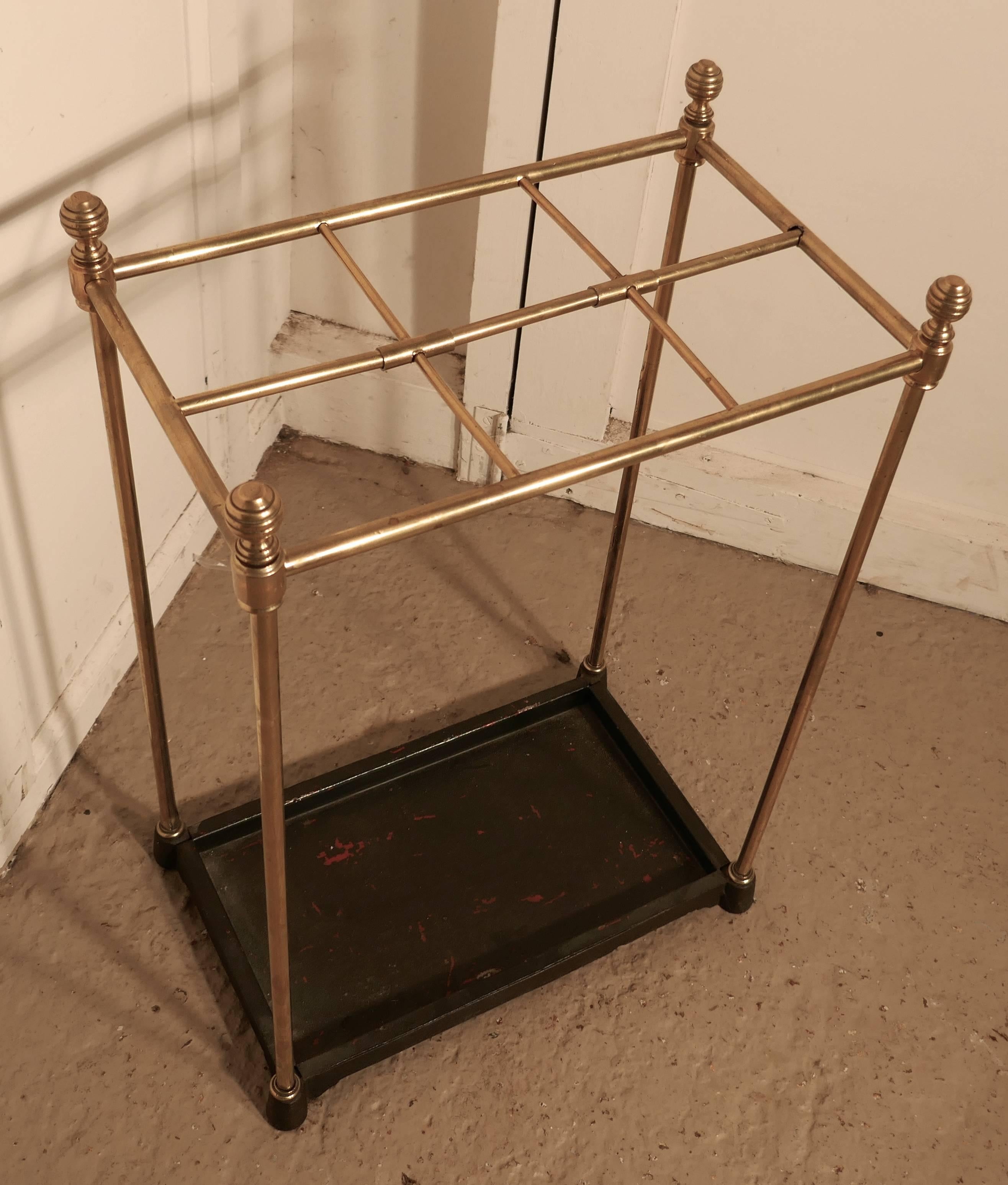 Victorian Brass and Cast Iron Stick Stand or Umbrella Stand In Good Condition In Chillerton, Isle of Wight