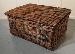 Large Victorian Wicker Linen Basket or Hamper
