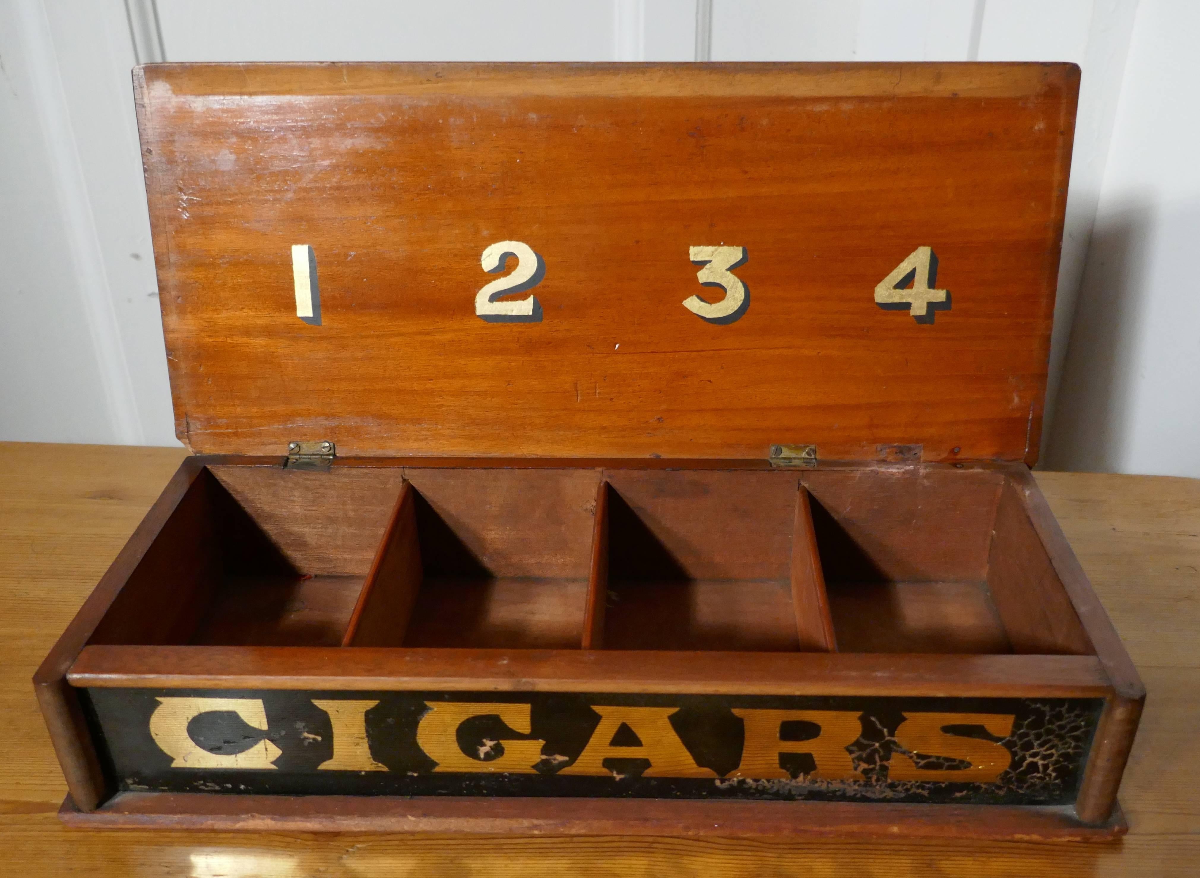 Great Britain (UK) Victorian Mahogany Cigar Box