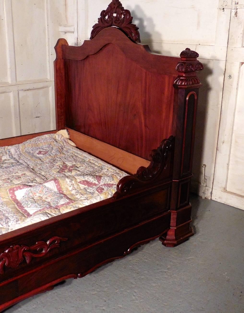 sleigh style daybed