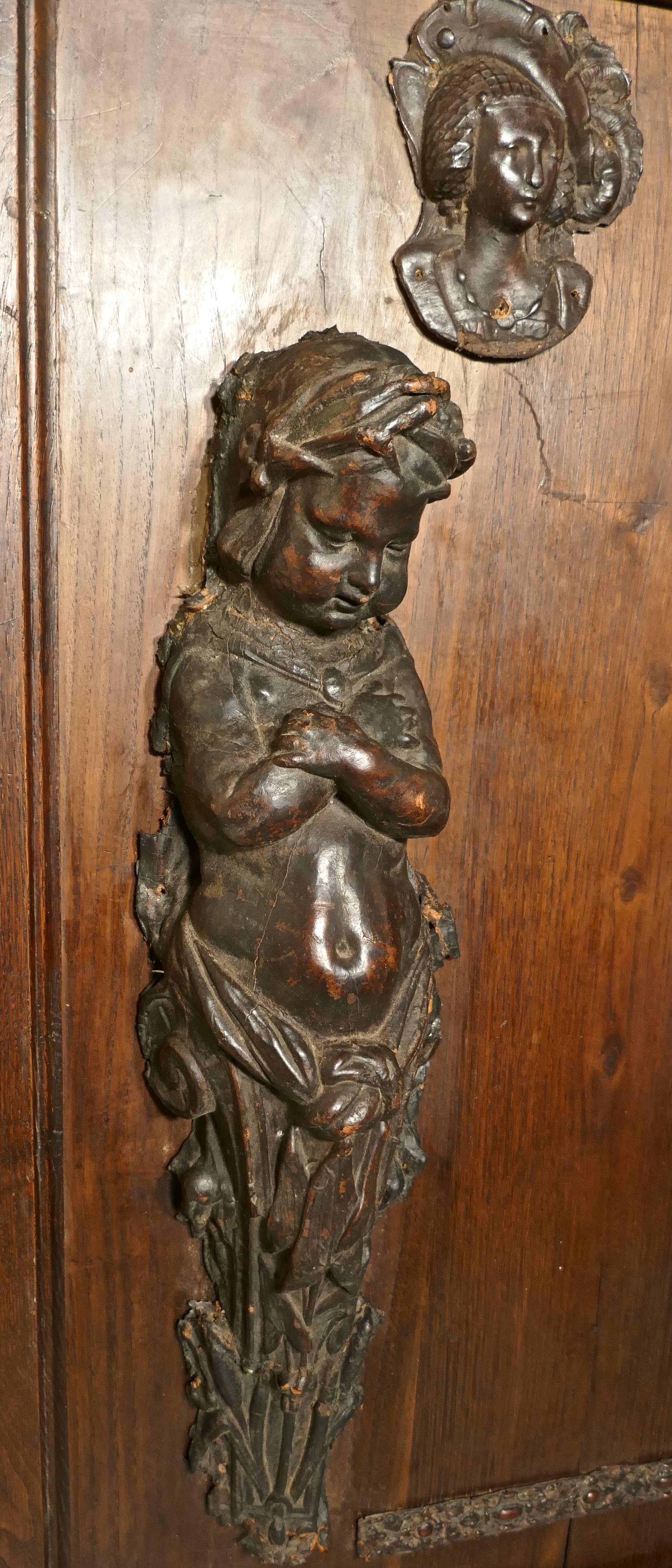 Leathermaché Putti, Architectural Decorations In Good Condition For Sale In Chillerton, Isle of Wight