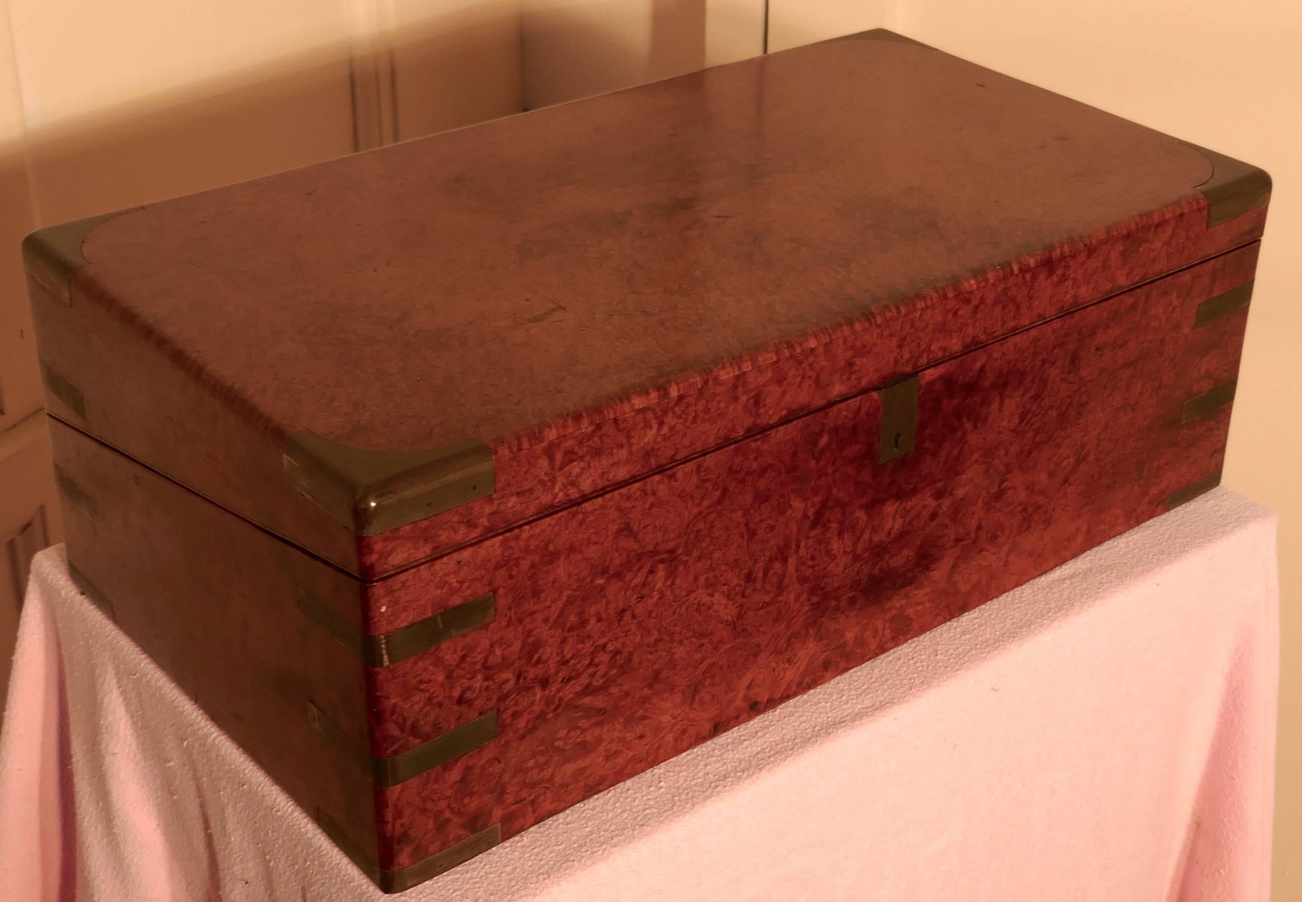 Early 19th century Pollard oak Campaign writing slope or lap desk 

This is a very rare piece, it is a Campaign writing slope is made in Pollard Oak and bound in brass, it is an exceptionally fine piece both in terms of the materials used, design