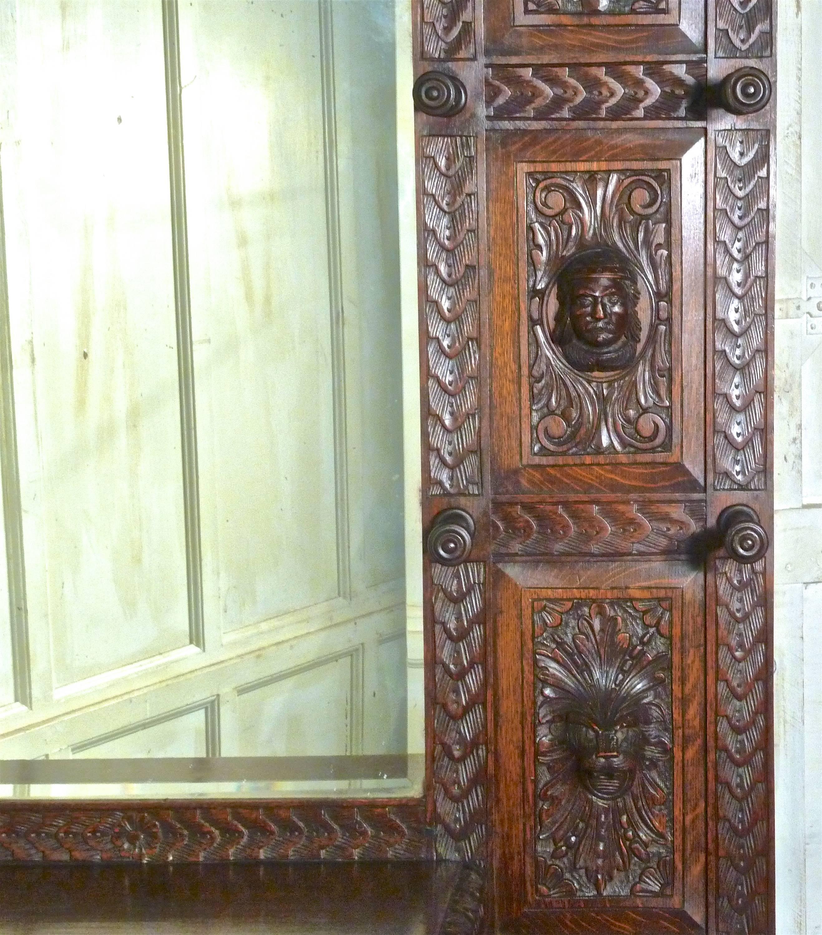 English Superb Quality Victorian Green Man Gothic Carved Oak Hall Stand