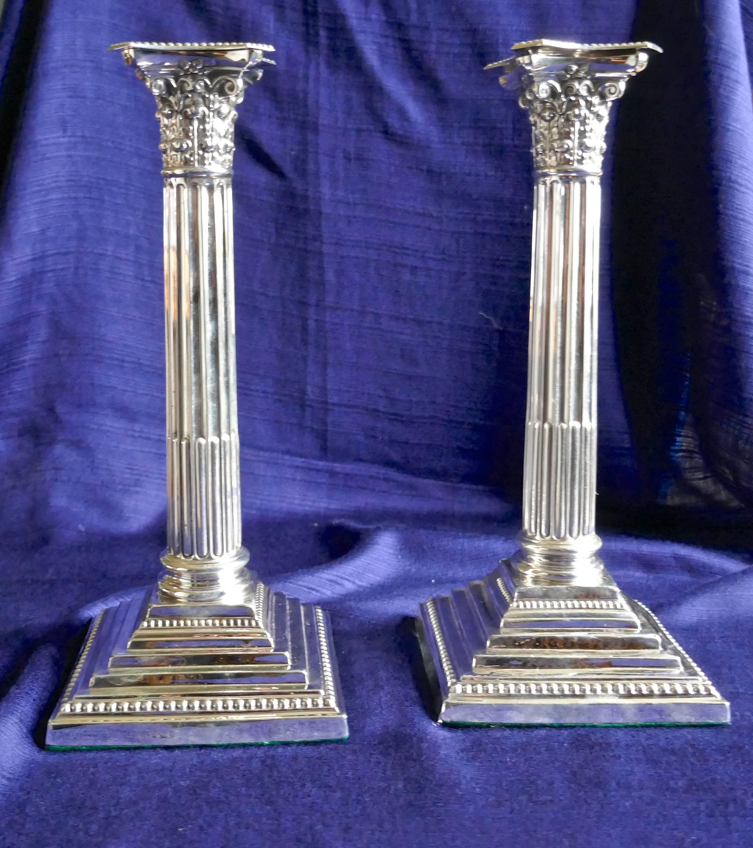 Classical Roman  Pair of Classical Corinthian Column Silver Candlesticks Edwardian, 1910