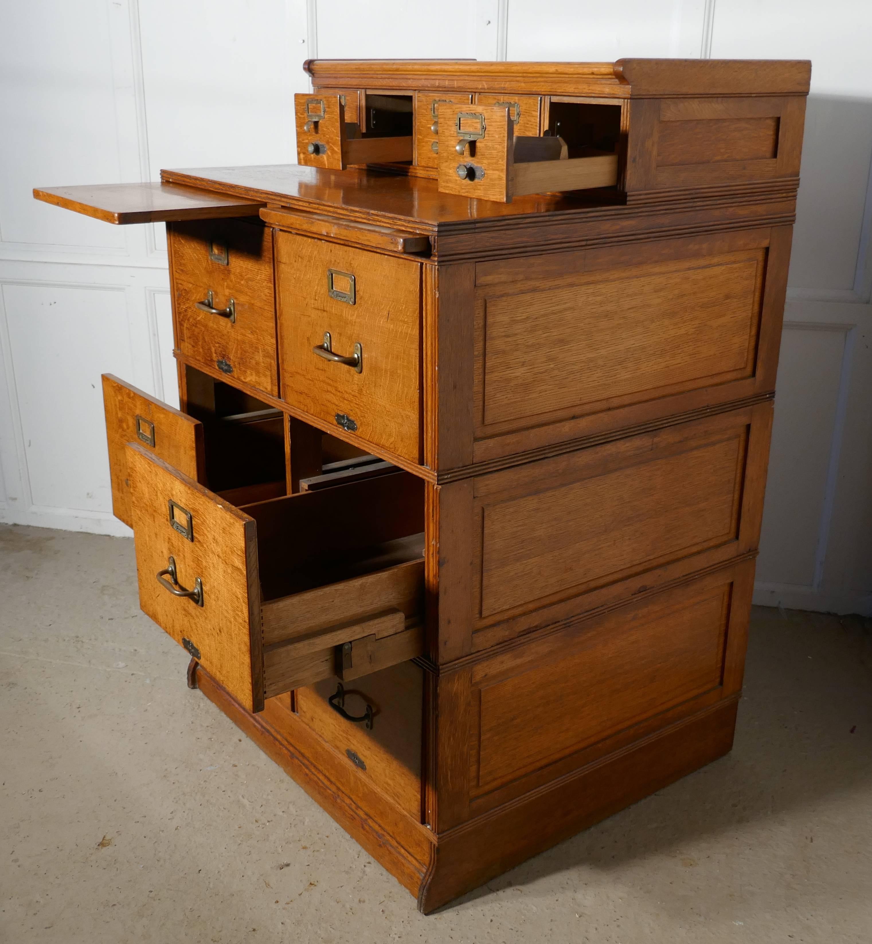 Large Edwardian 11-Drawer Oak Filing Cabinet, by Shannon In Good Condition In Chillerton, Isle of Wight