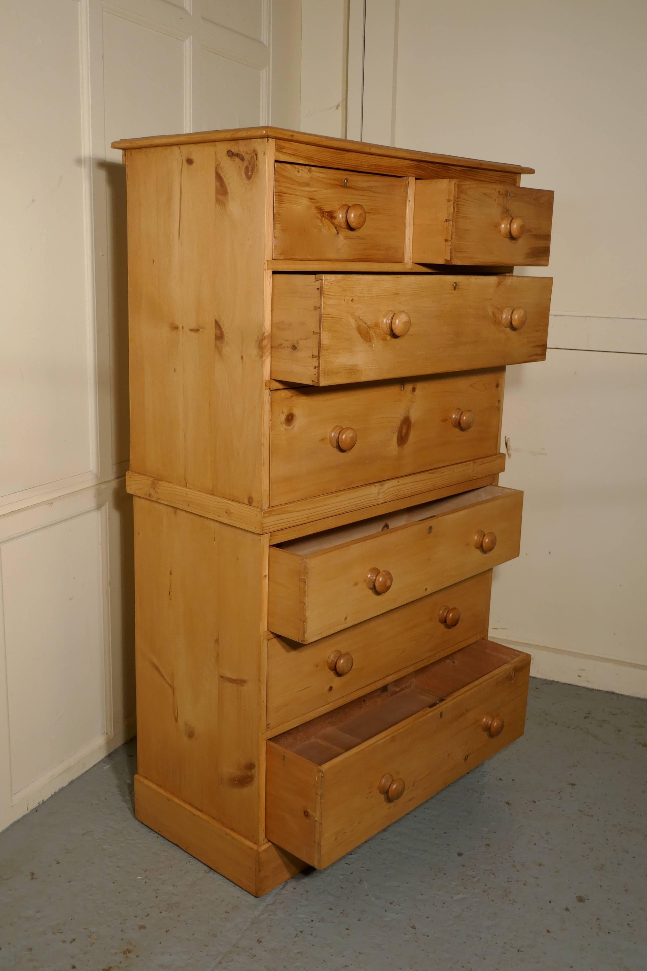 Victorian Seven Pine Drawer Chest on Chest In Good Condition In Chillerton, Isle of Wight