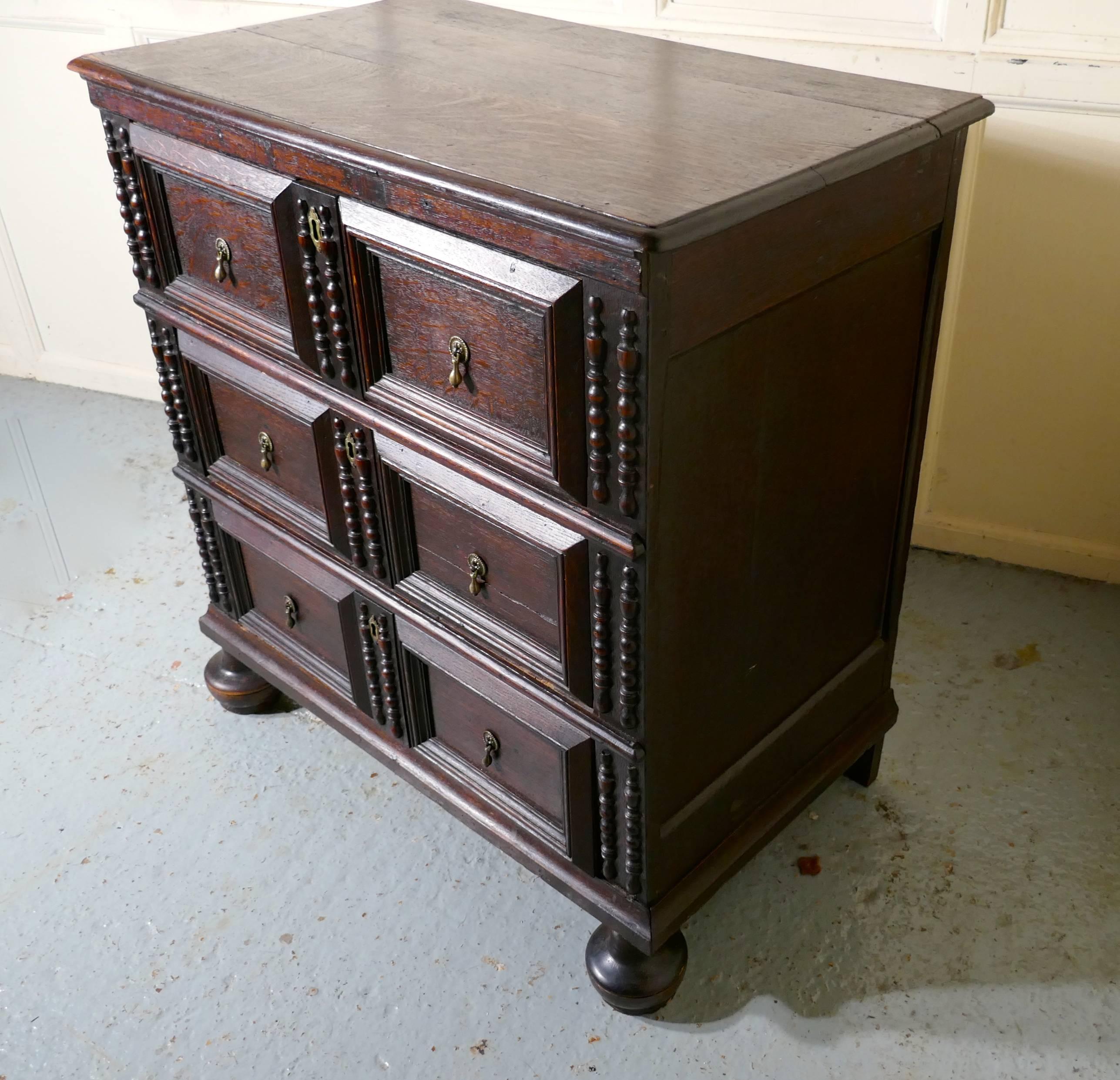 William and Mary 17th Century Small Oak Chest of Drawers
