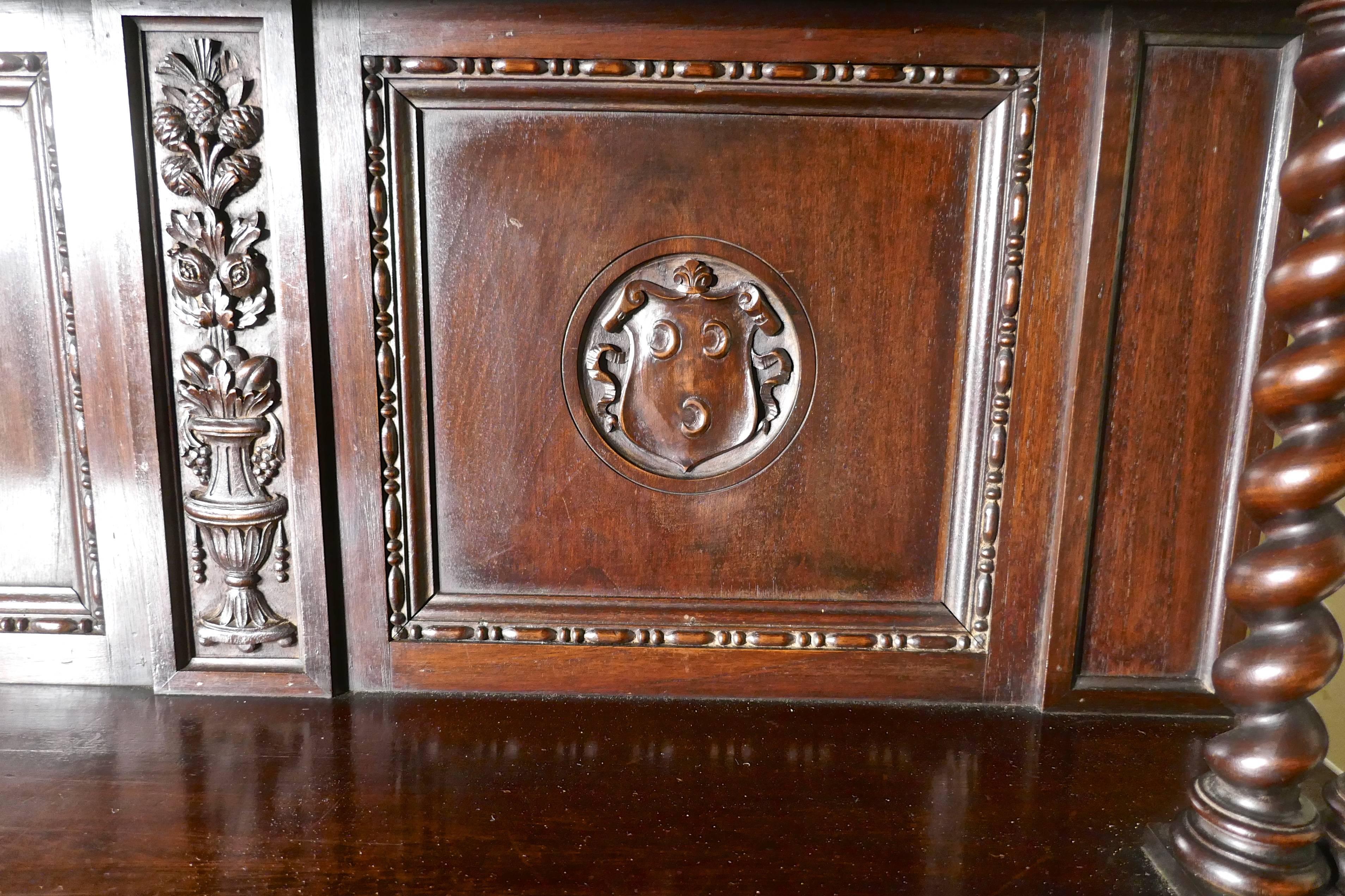 green man desk