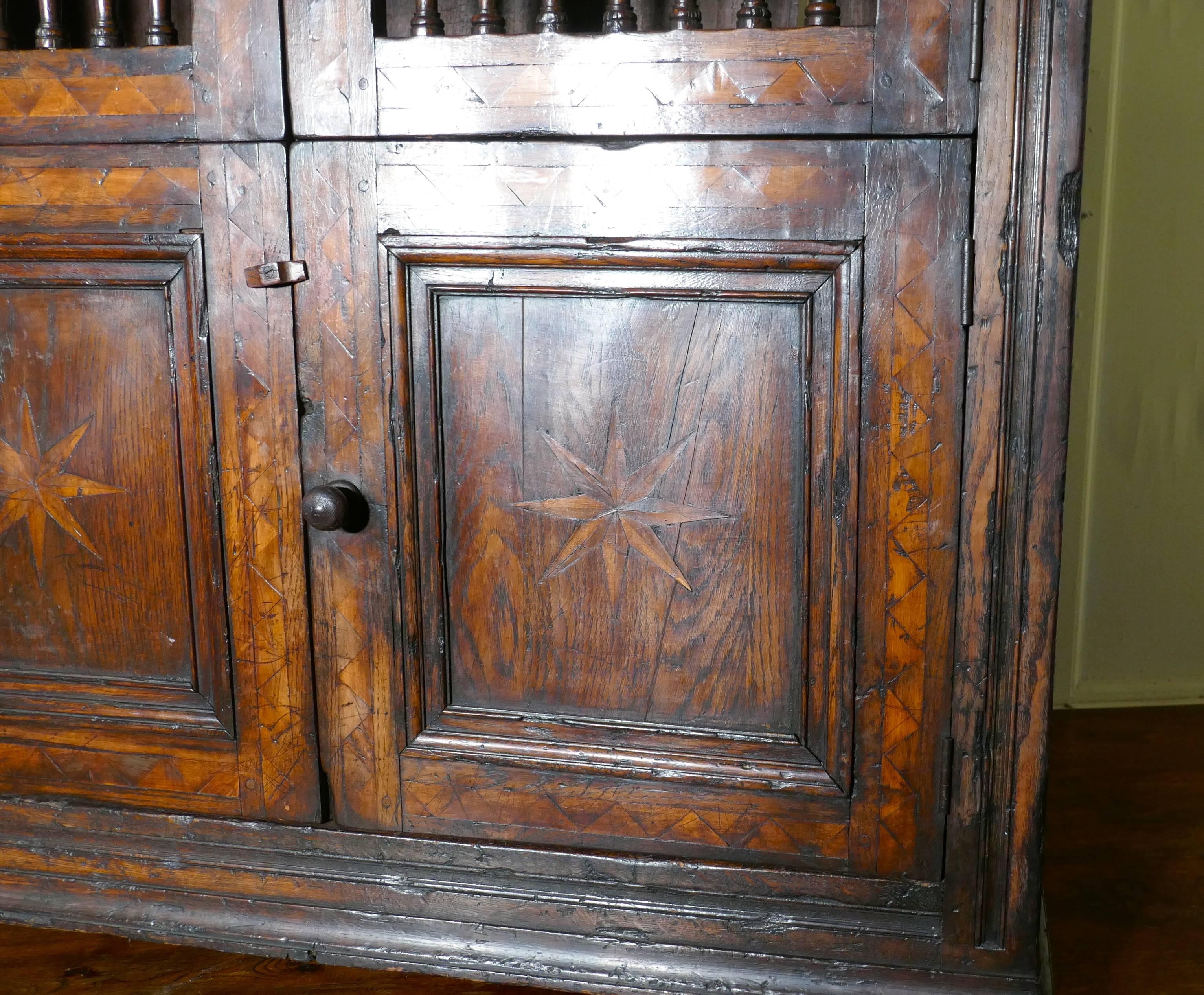 Late 18th Century Antique Inlaid Elm Food Cupboard, Bread Hutch 1