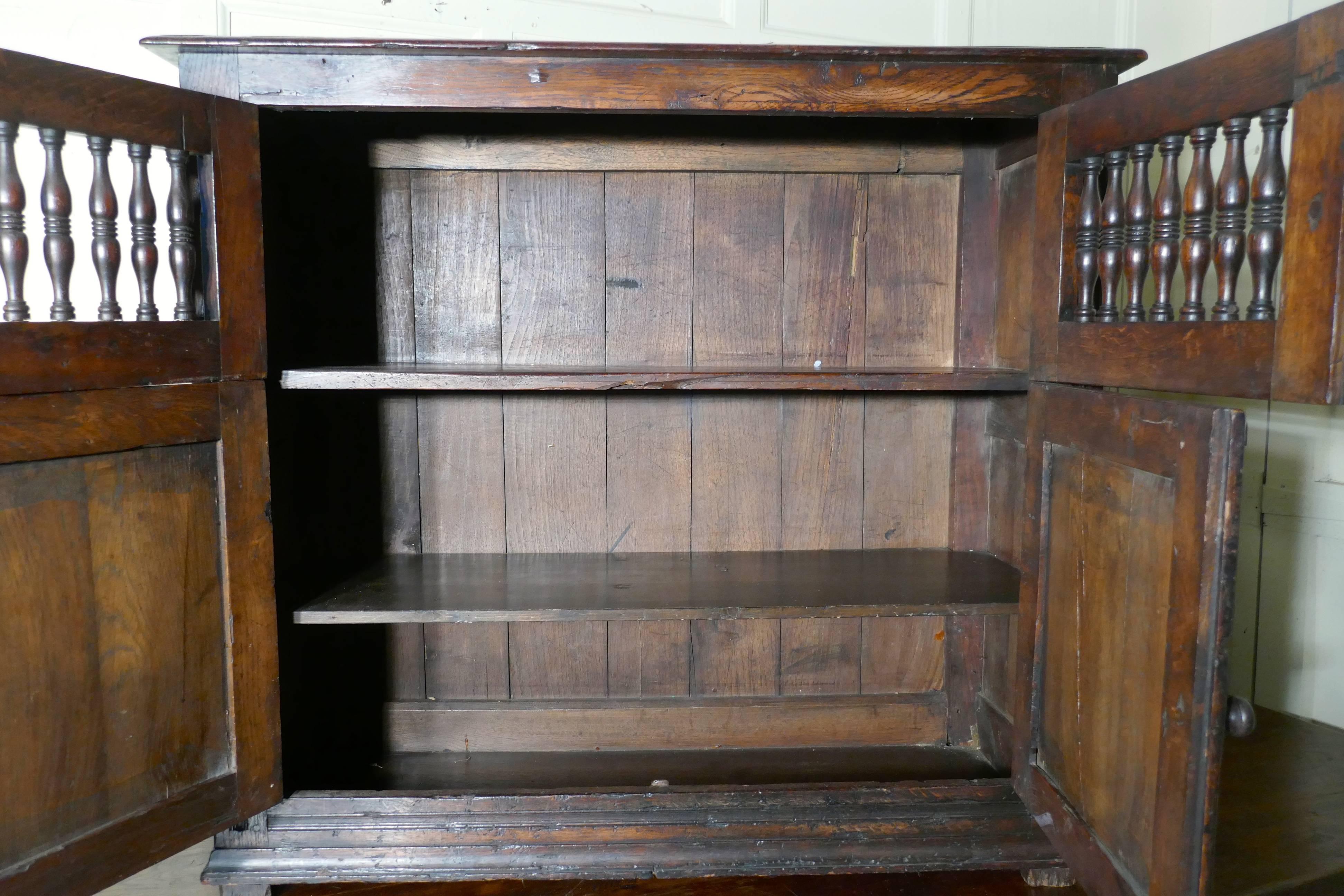 Late 18th Century Antique Inlaid Elm Food Cupboard, Bread Hutch 5
