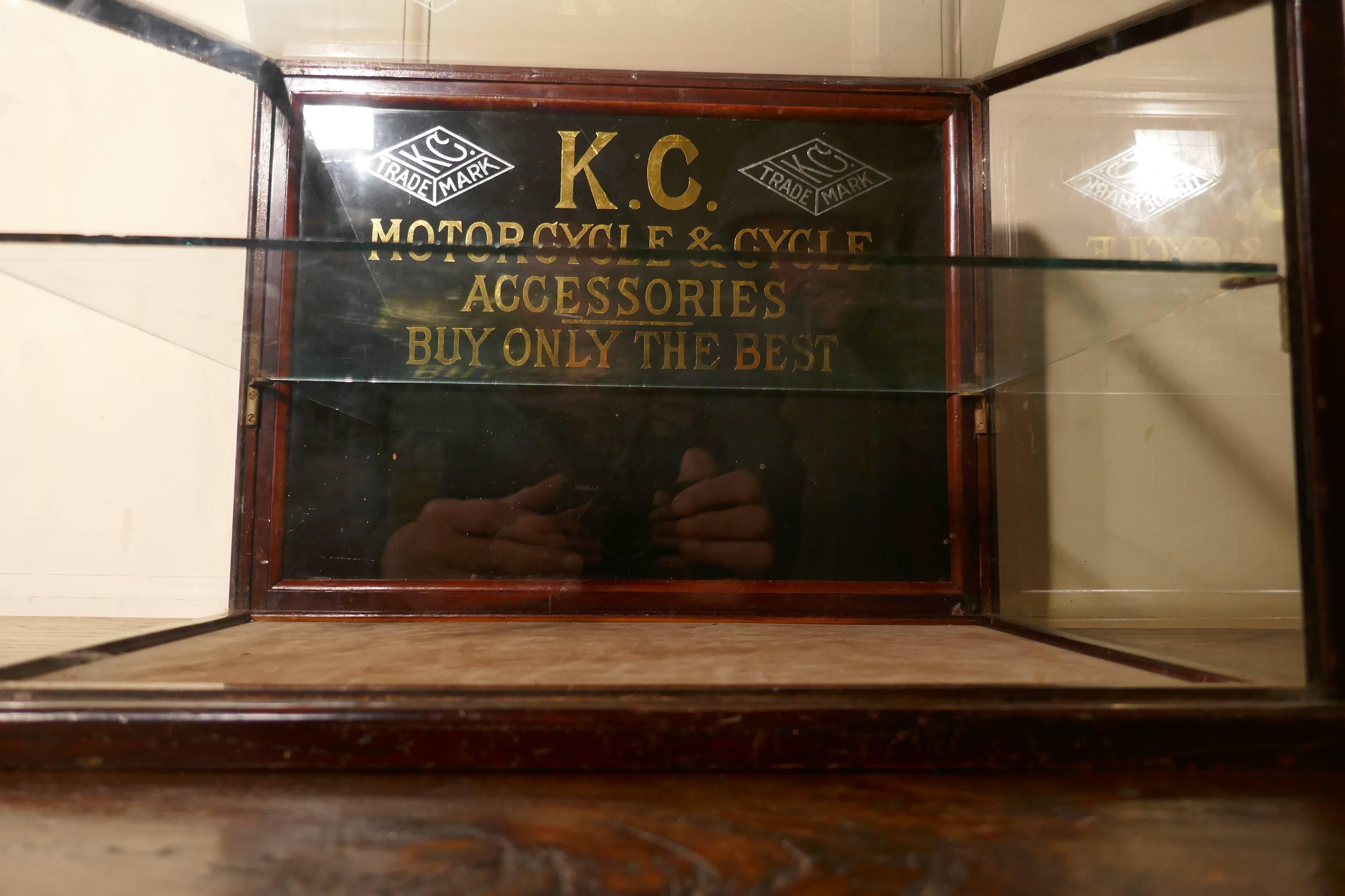 Very Rare Kansas City, Motorcycle and Cycle Accessories Display Cabinet In Good Condition In Chillerton, Isle of Wight