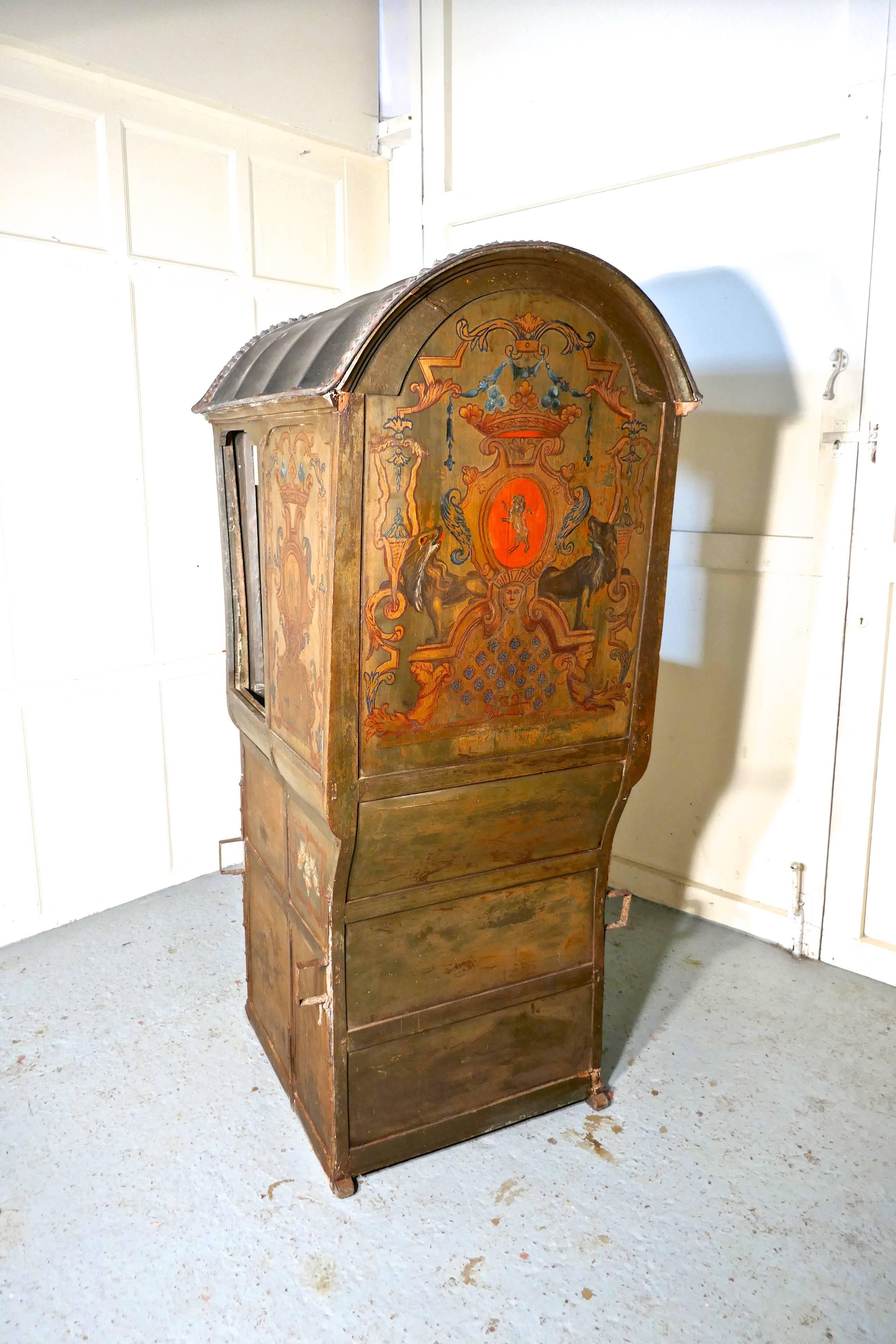 18th Century French Château de Chasse, Sedan Chair, Original Unrestored, circa 1740 For Sale