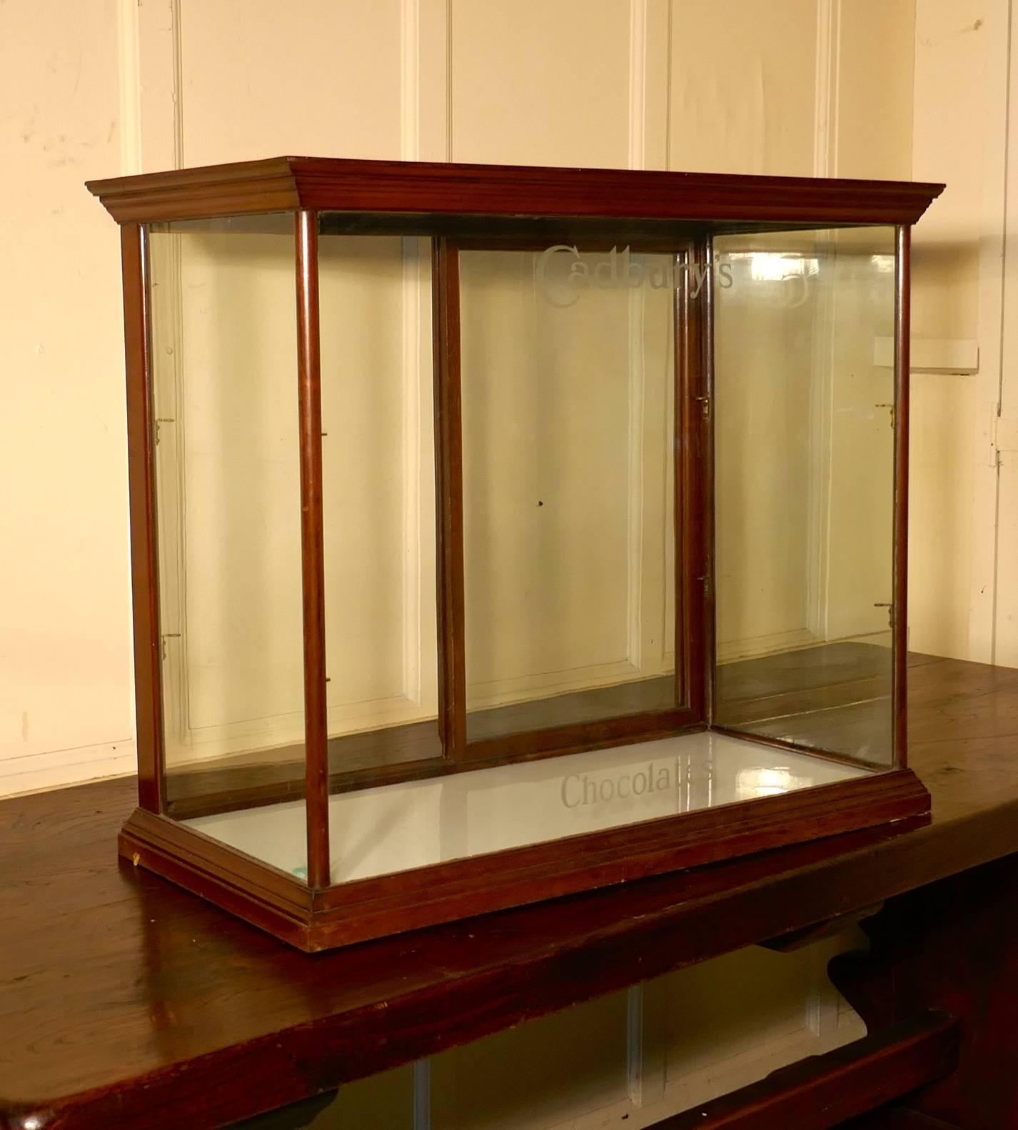 Cadbury’s 2900s Sweet Shop Display Cabinet In Good Condition For Sale In Chillerton, Isle of Wight