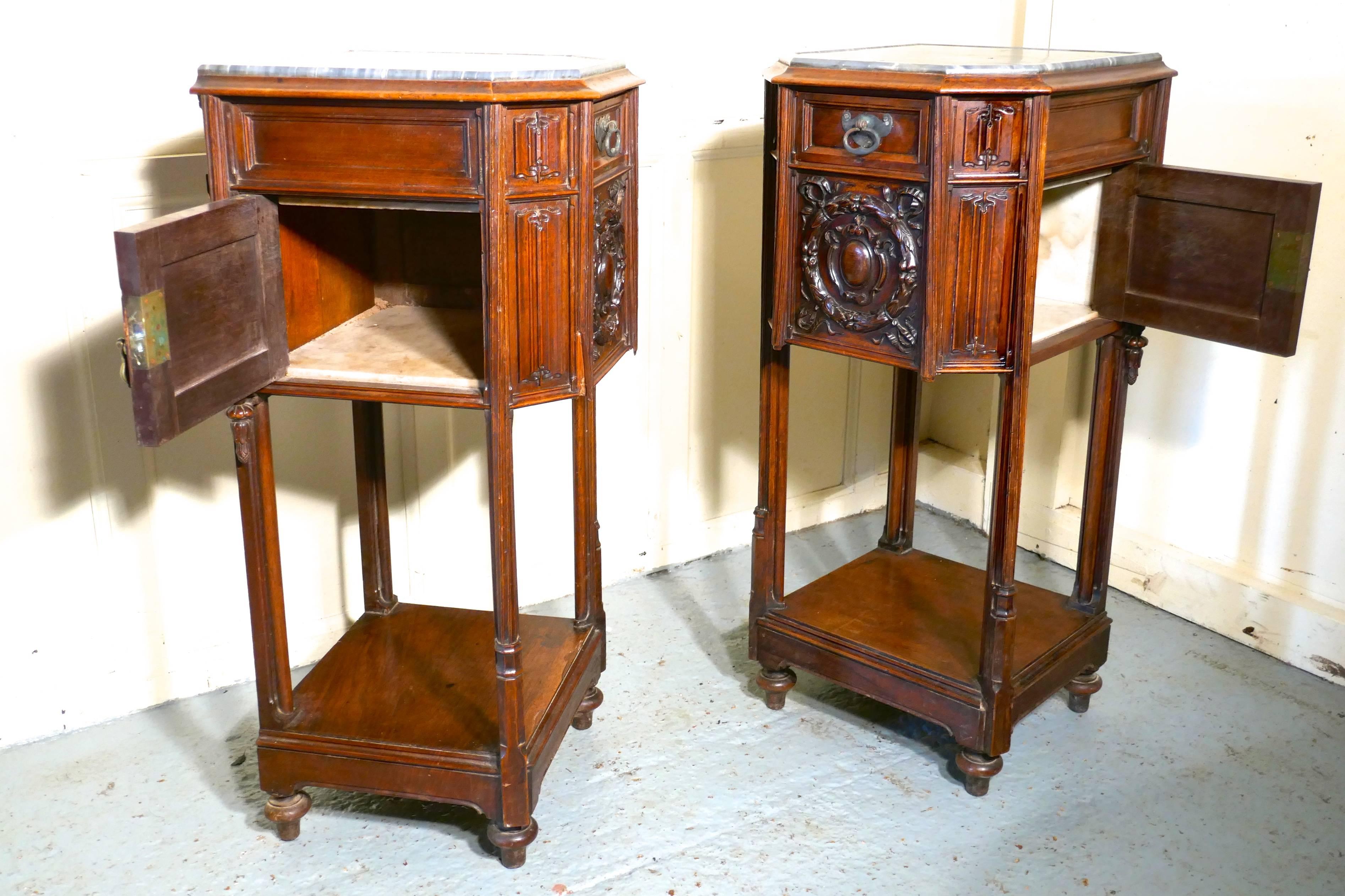 Pair of French 19th Century Gothic Oak Bedside Cupboards 6
