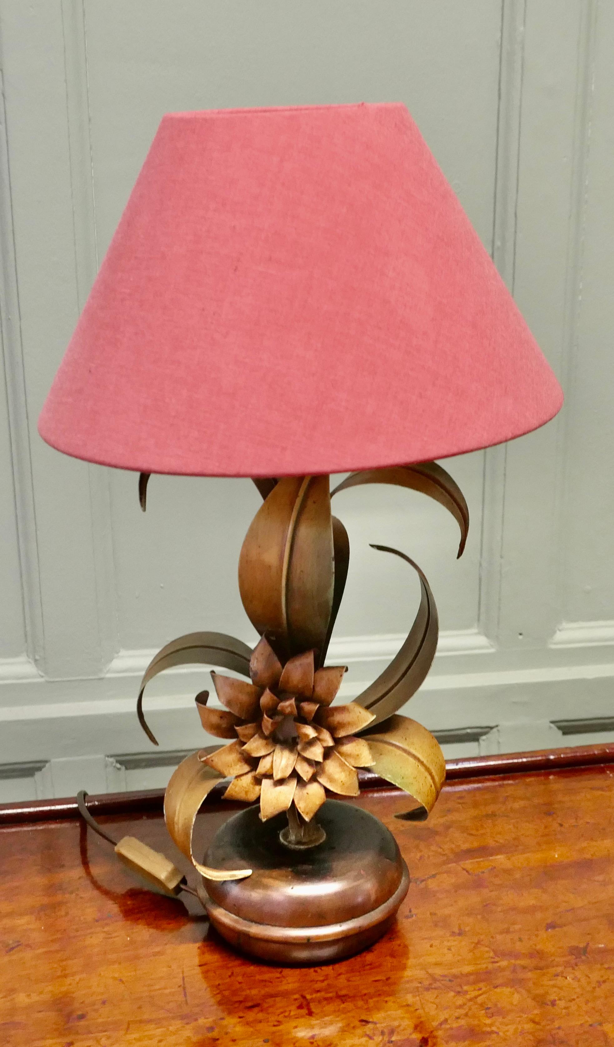 French Painted Toleware Conservatory  Table Lamp For Sale 1