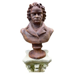 Buste en fonte patinée représentant Ludwig van Beethoven. Une très jolie pièce pour le jardin.