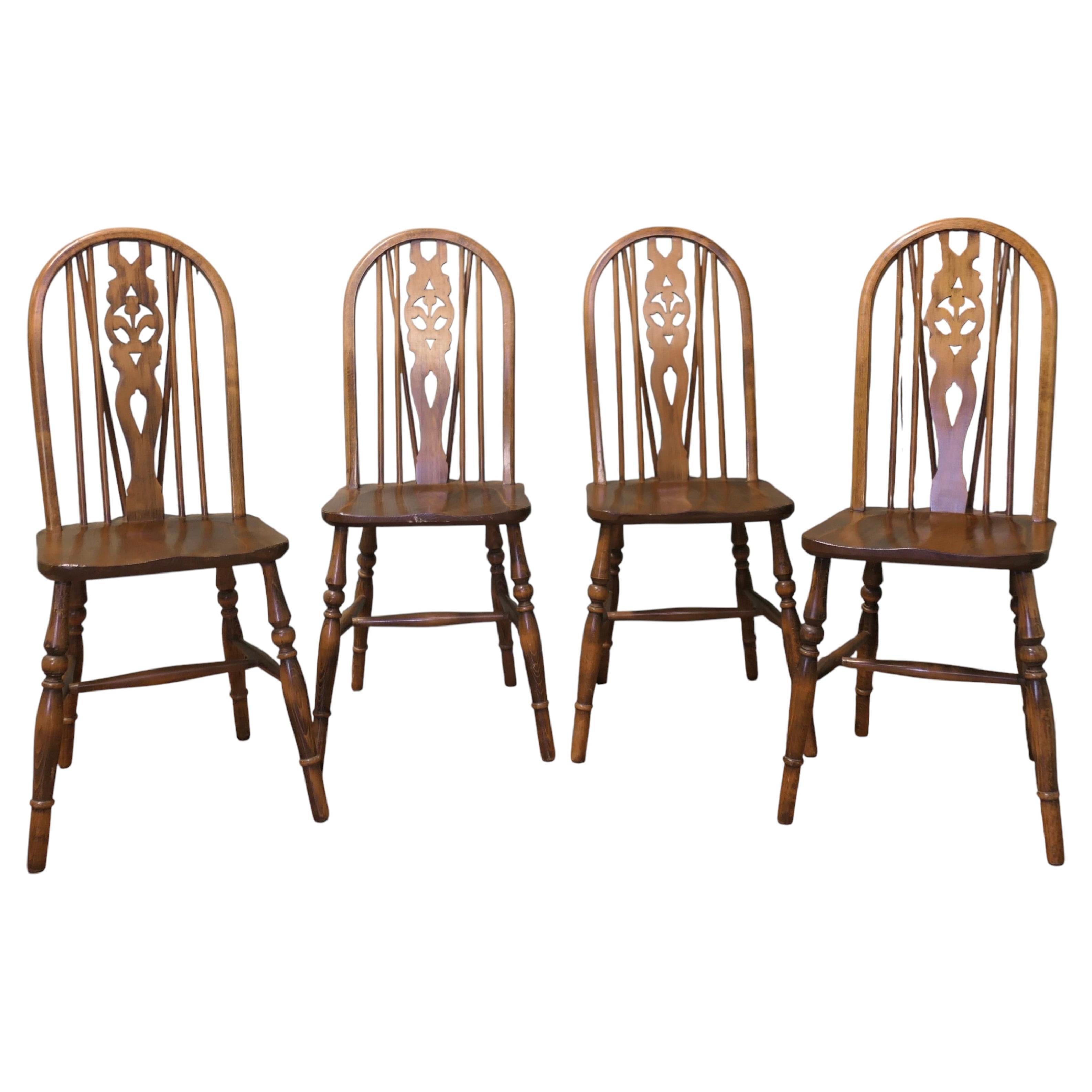 What is a wheelback chair?